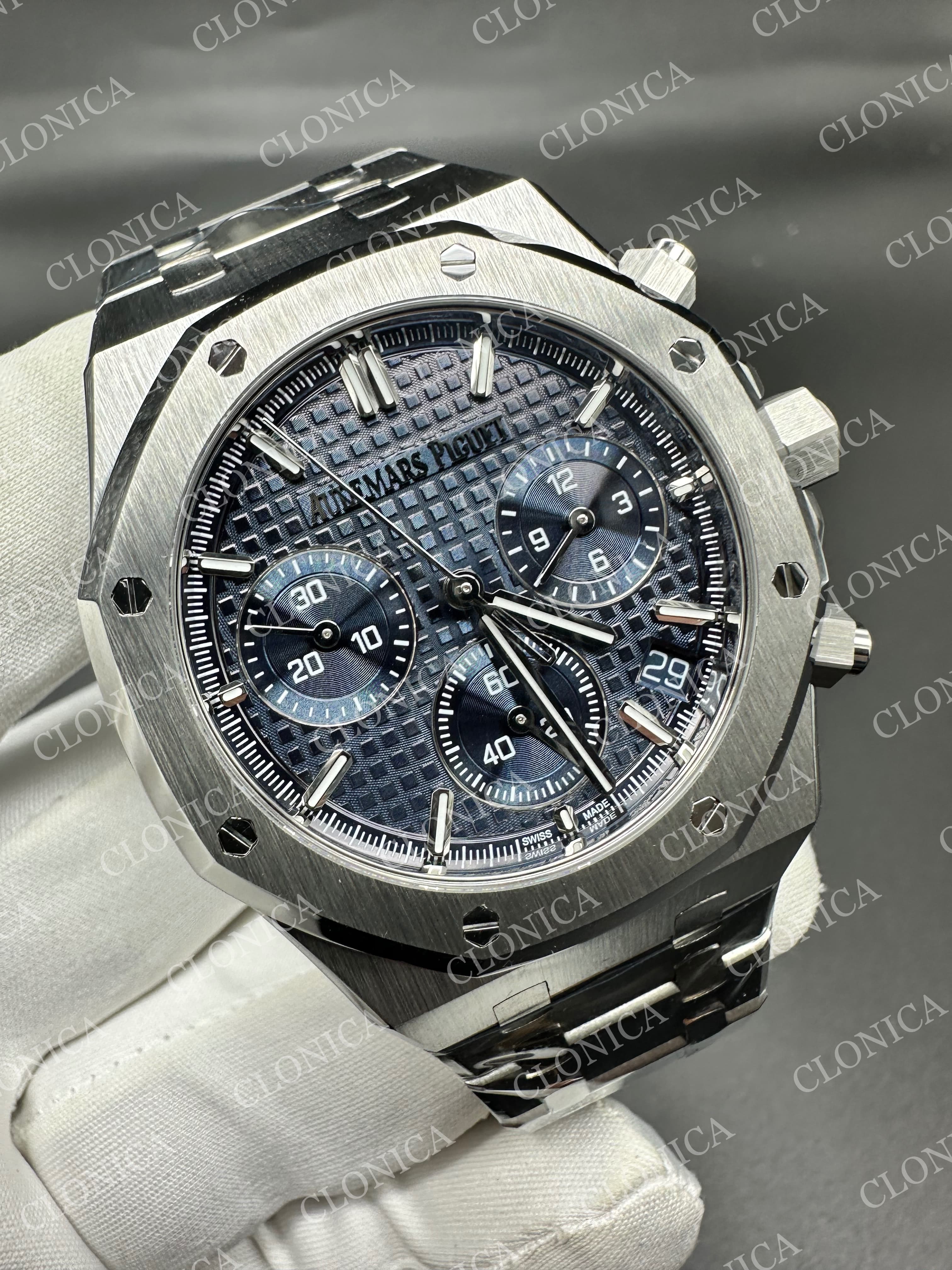 ROYAL OAK CHRONO 26240 SS BLUE DIAL ON SS BRACELET SA4401 SUPER CLONE — view 2