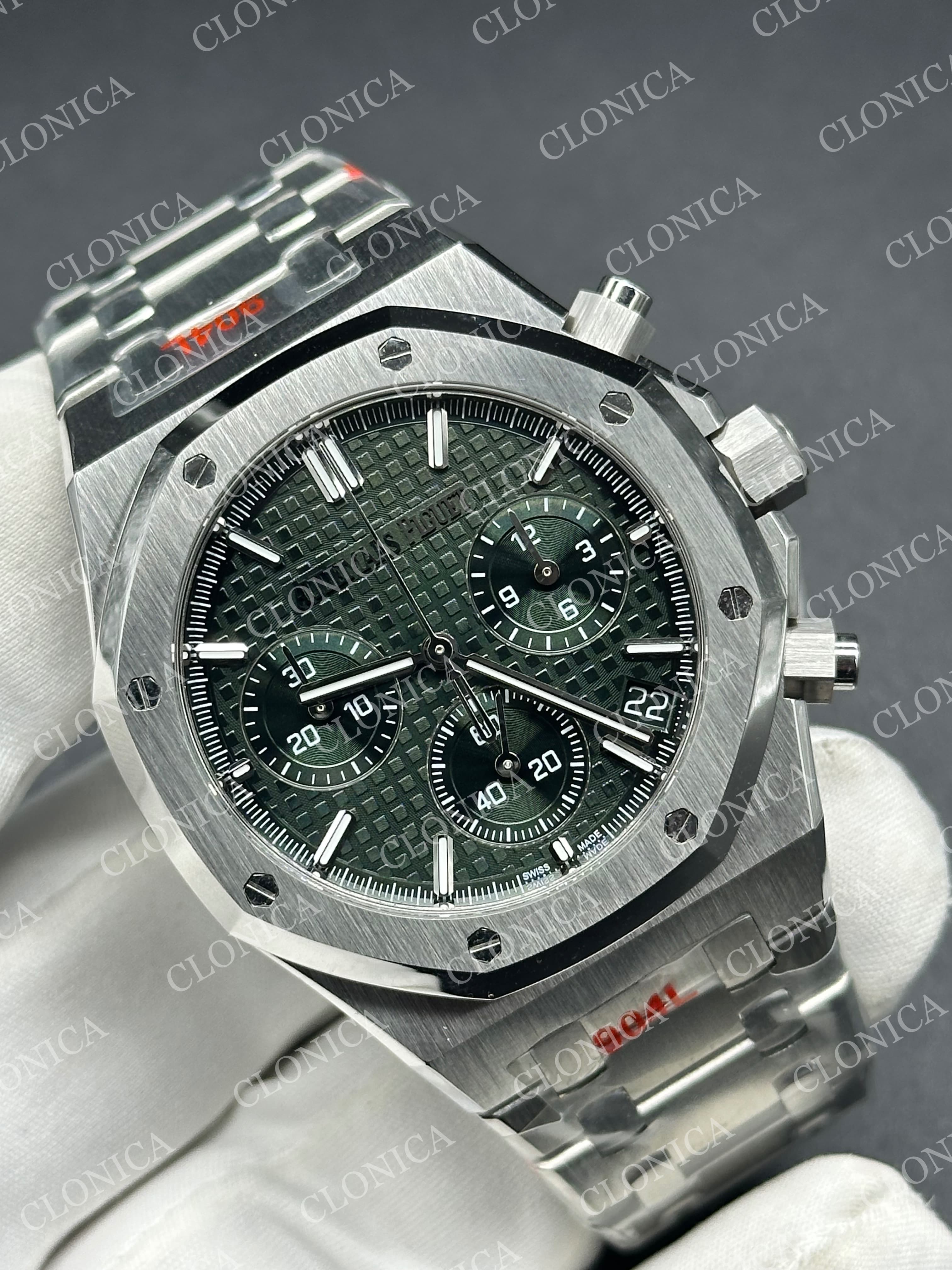 ROYAL OAK CHRONO 26240 SS GREEN DIAL ON SS BRACELET SA4401 SUPER CLONE — view 2
