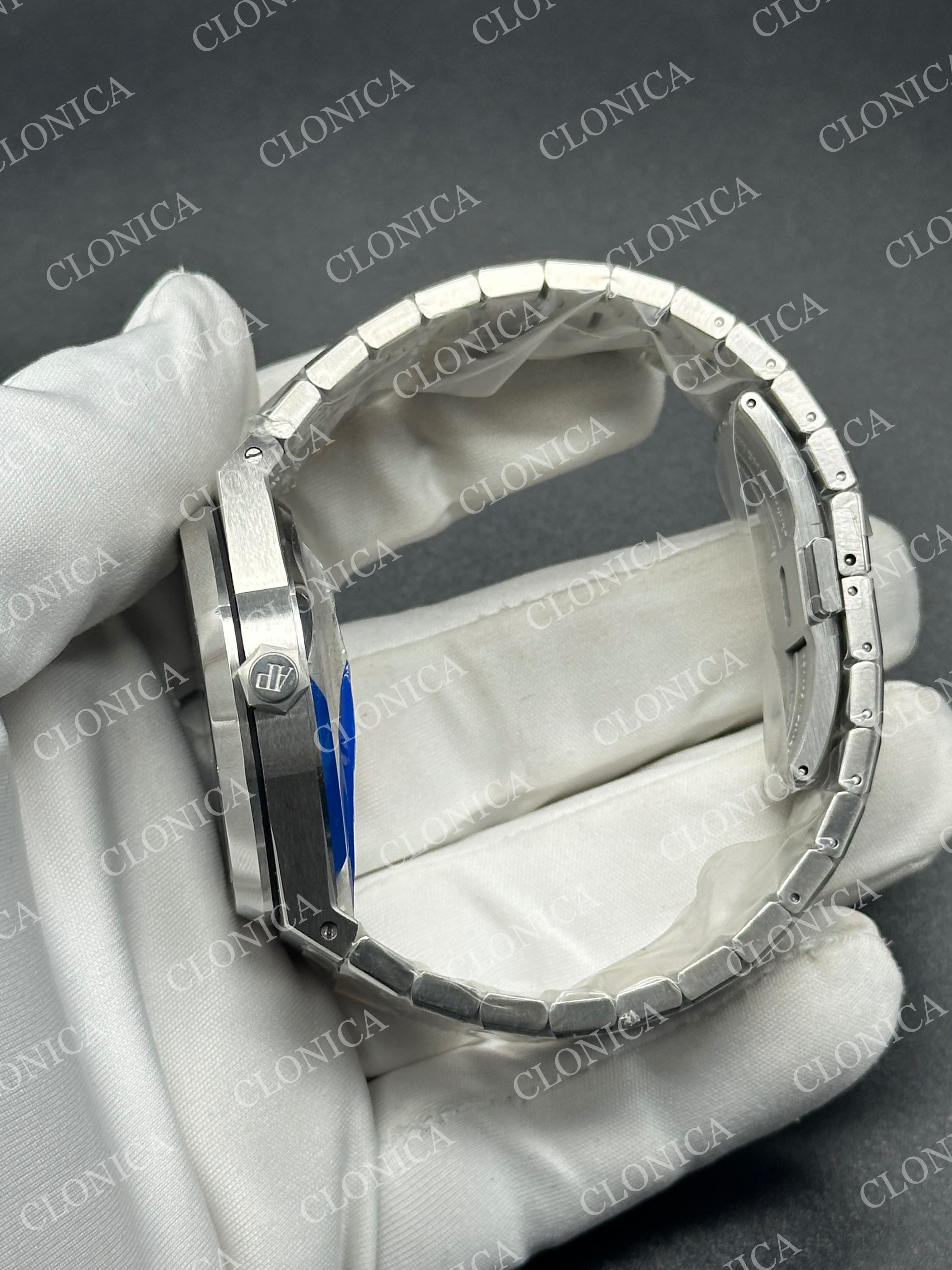 ROYAL OAK 41MM 15500 SS 1:1 BLACK TEXTURED DIAL ON SS BRACELET SUPER CLONE A4302 — view 4