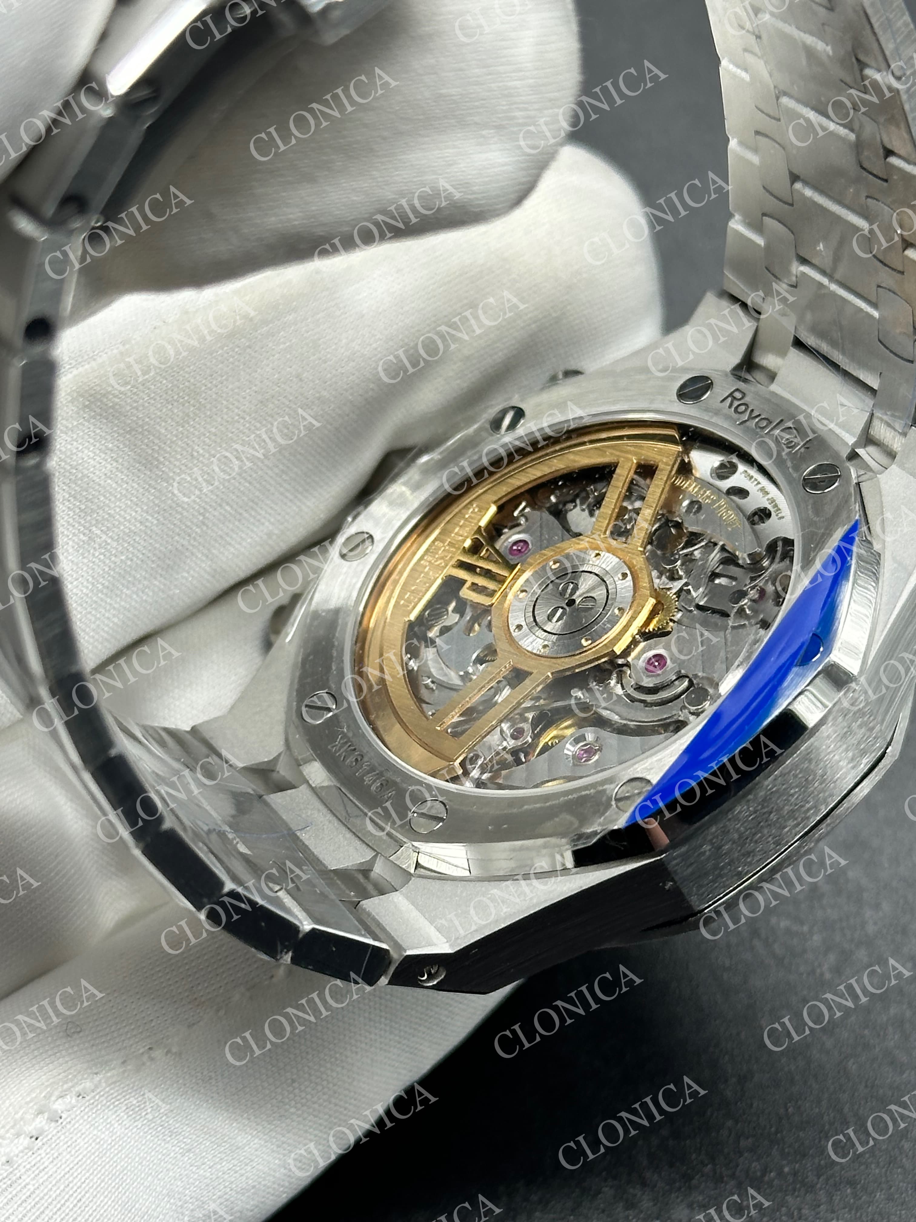 ROYAL OAK CHRONO 26240 SS BLACK DIAL ON SS BRACELET SA4401 SUPER CLONE — view 6
