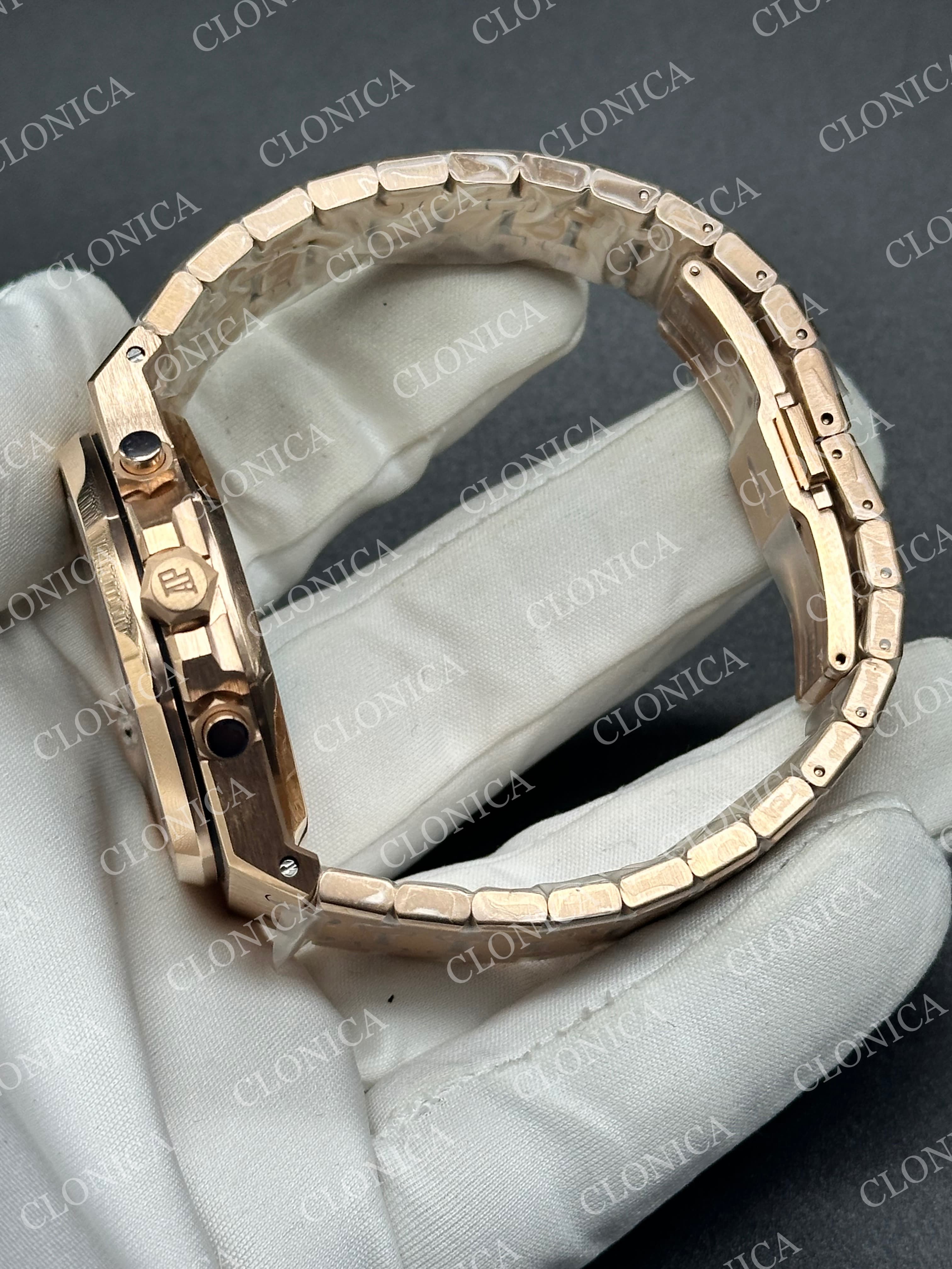 ROYAL OAK CHRONO 26331 RG BLUE DIAL ROSE SUBDIAL ON RG BRACELET A2385 — view 4