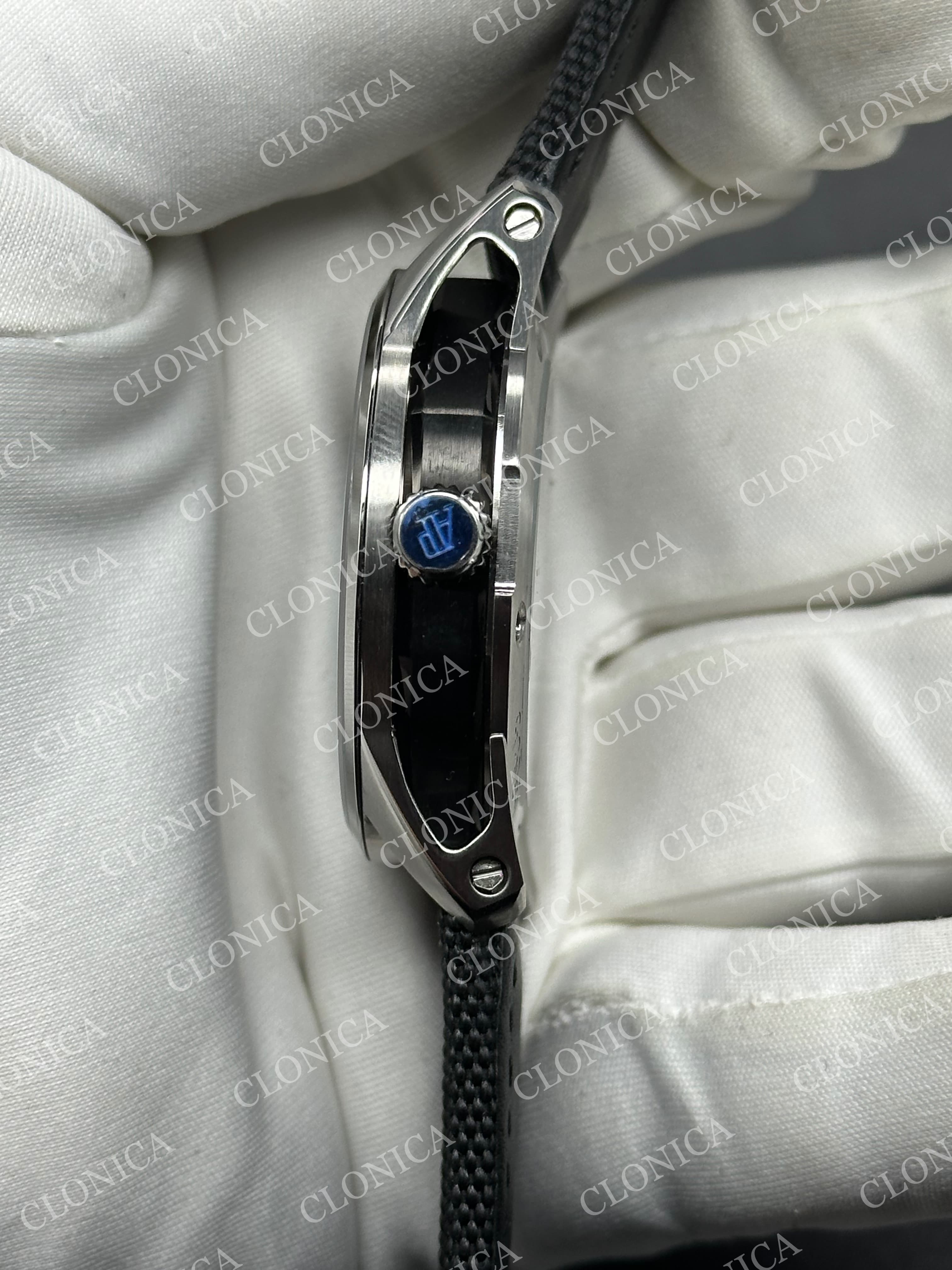 ROYAL OAK 41MM code 11.59 SS 1:1 BALCK/BLUE TEXTURED DIAL ON TEXTILE BRACELET SUPER CLONE A4302 — view 4