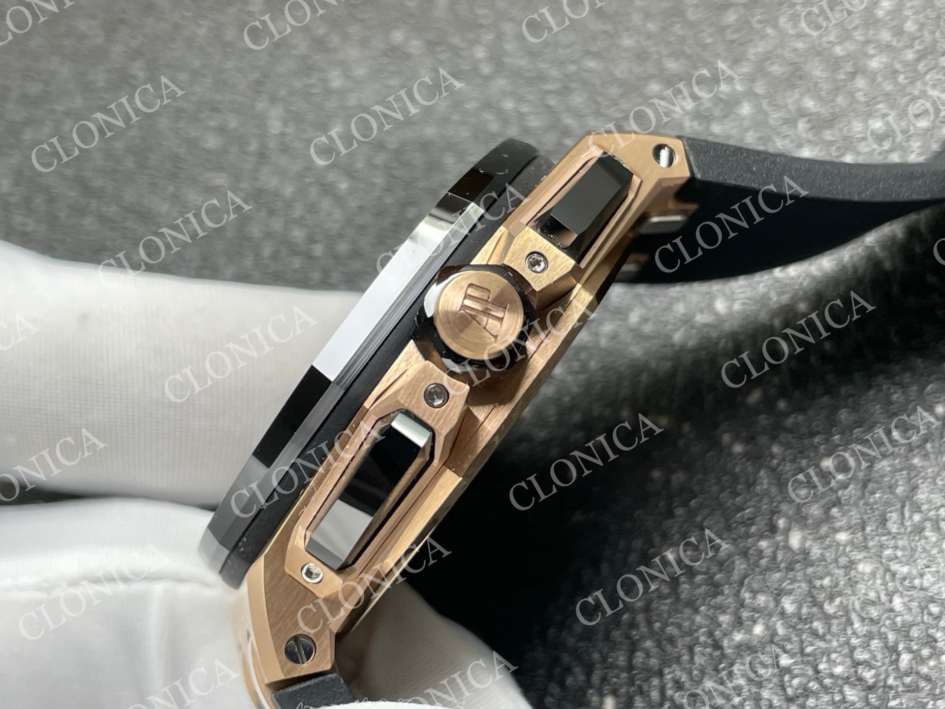 ROYAL OAK OFFSHORE 43MM 26420 CERAMIC BEZEL RG GAIN WEIGHT DDF 1:1 BLACK DIAL ON BLACK RUBBER STRAP DD4401 SUPER CLONE — view 7