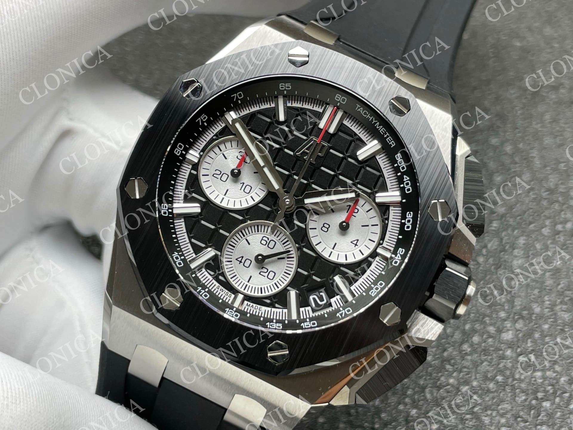 ROYAL OAK OFFSHORE 43MM 26420 CERAMIC BEZEL SS DDF 1:1 BLACK DIAL ON BLACK RUBBER STRAP DD4401 SUPER CLONE — view 4