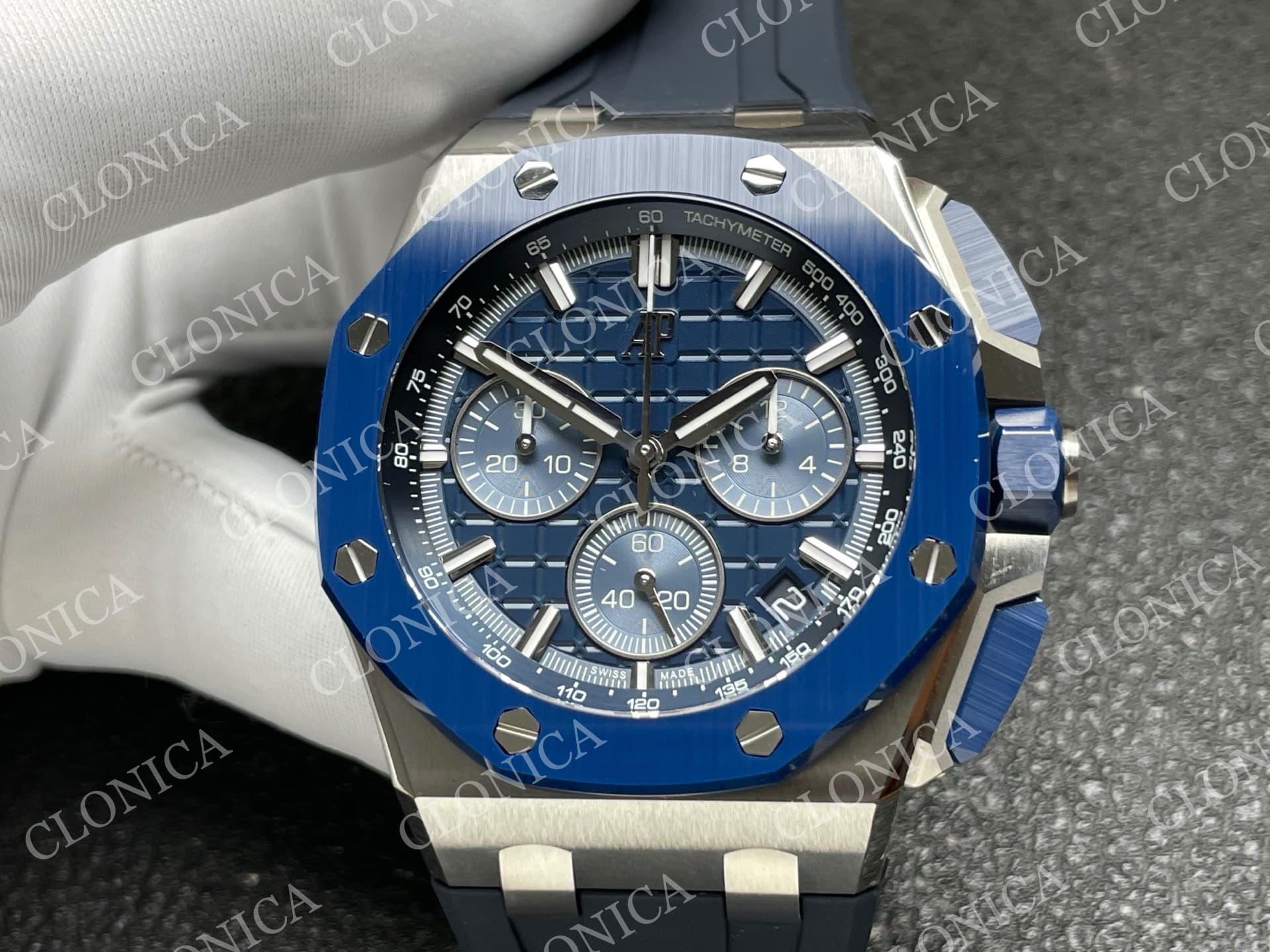 ROYAL OAK OFFSHORE 43MM 26420 BLUE CERAMIC BEZEL SS DDF 1:1 BLUE DIAL ON BLUE RUBBER STRAP DD4401 SUPER CLONE — view 3