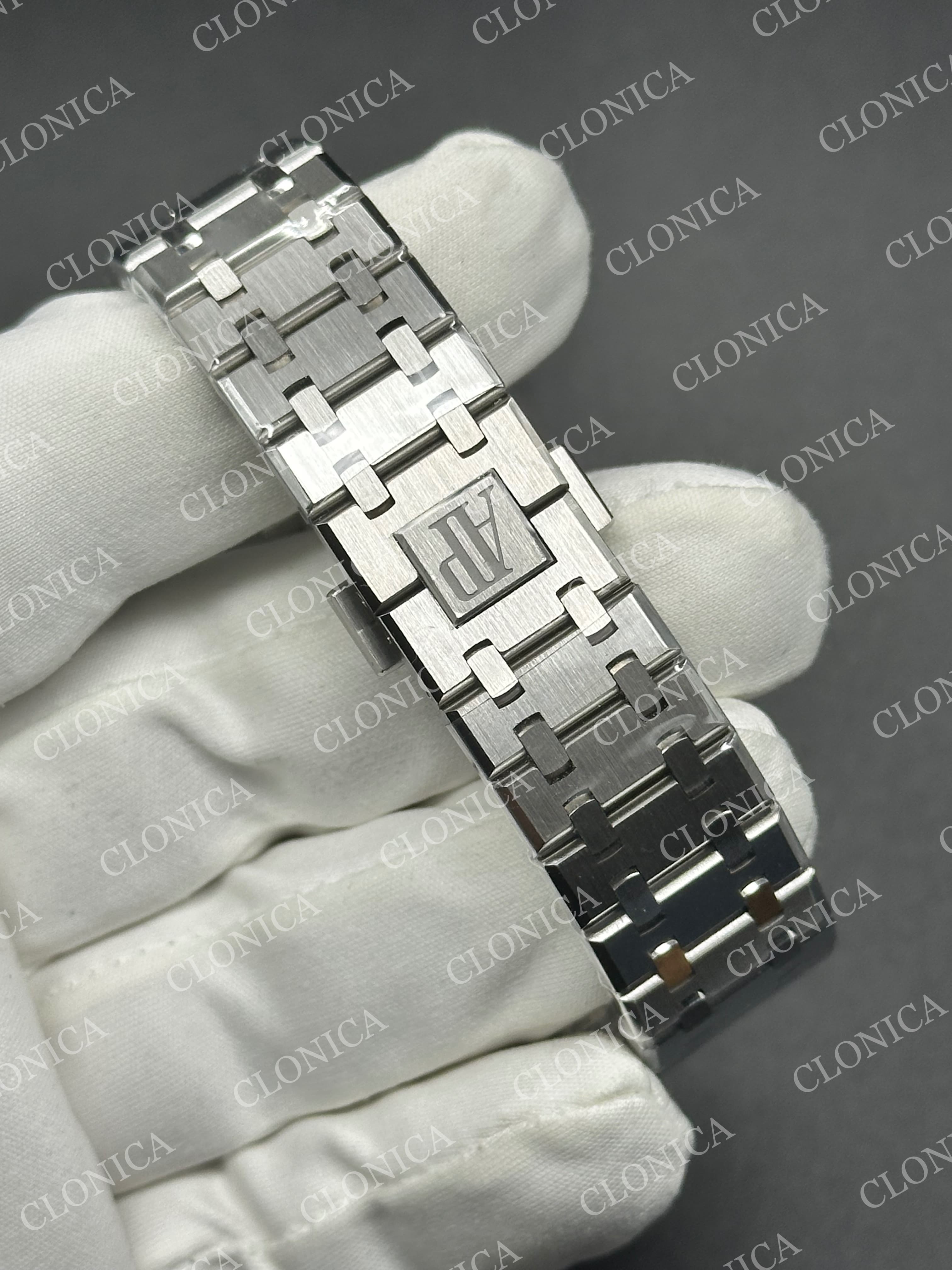 ROYAL OAK 41MM 15510 SS 1:1 WHITE TEXTURED DIAL ON SS BRACELET SUPER CLONE A4302 — view 8