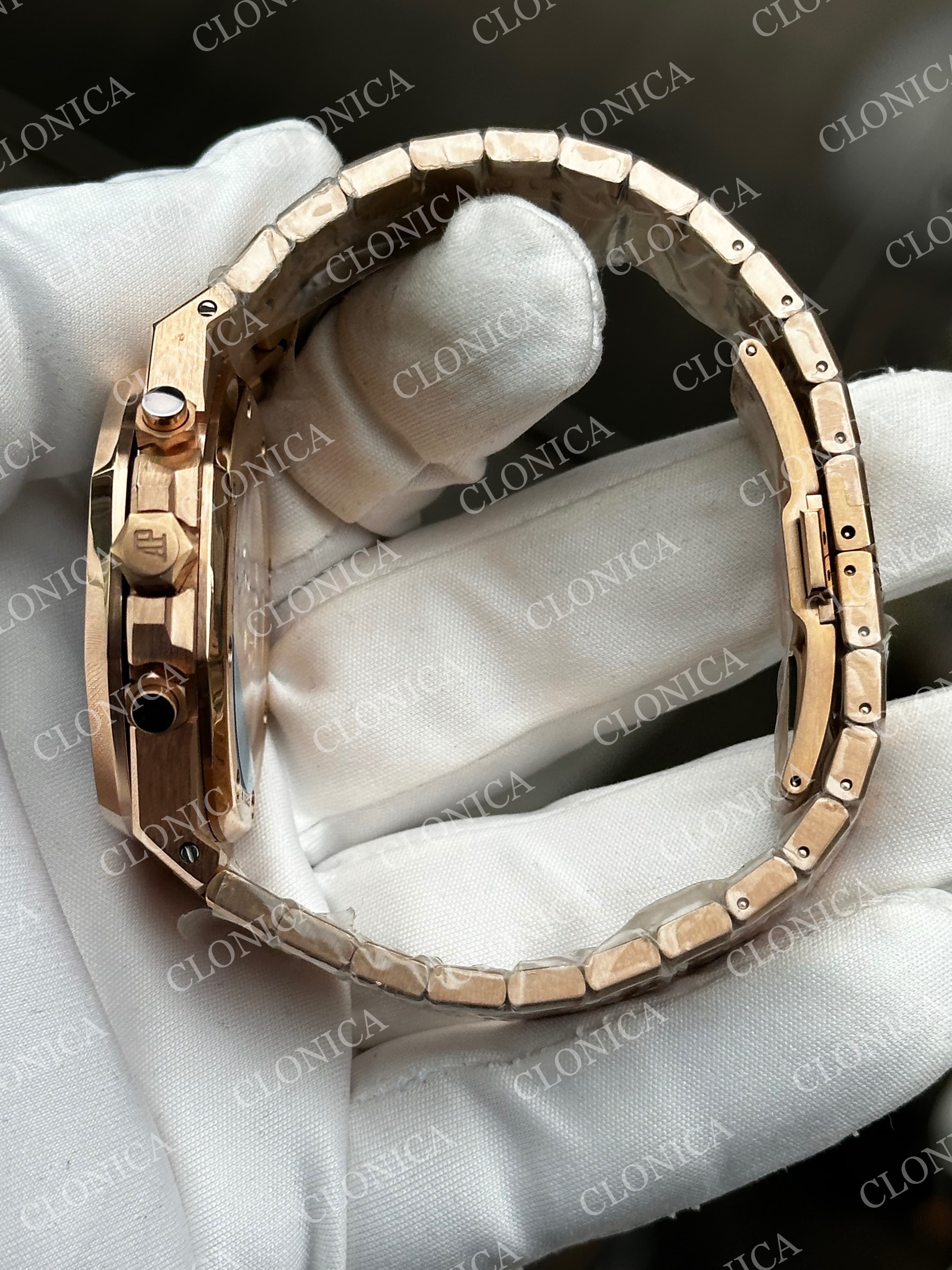 ROYAL OAK CHRONO 26331 RG BLACK DIAL BLACK SUBDIAL ON RG BRACELET A2385 — view 4