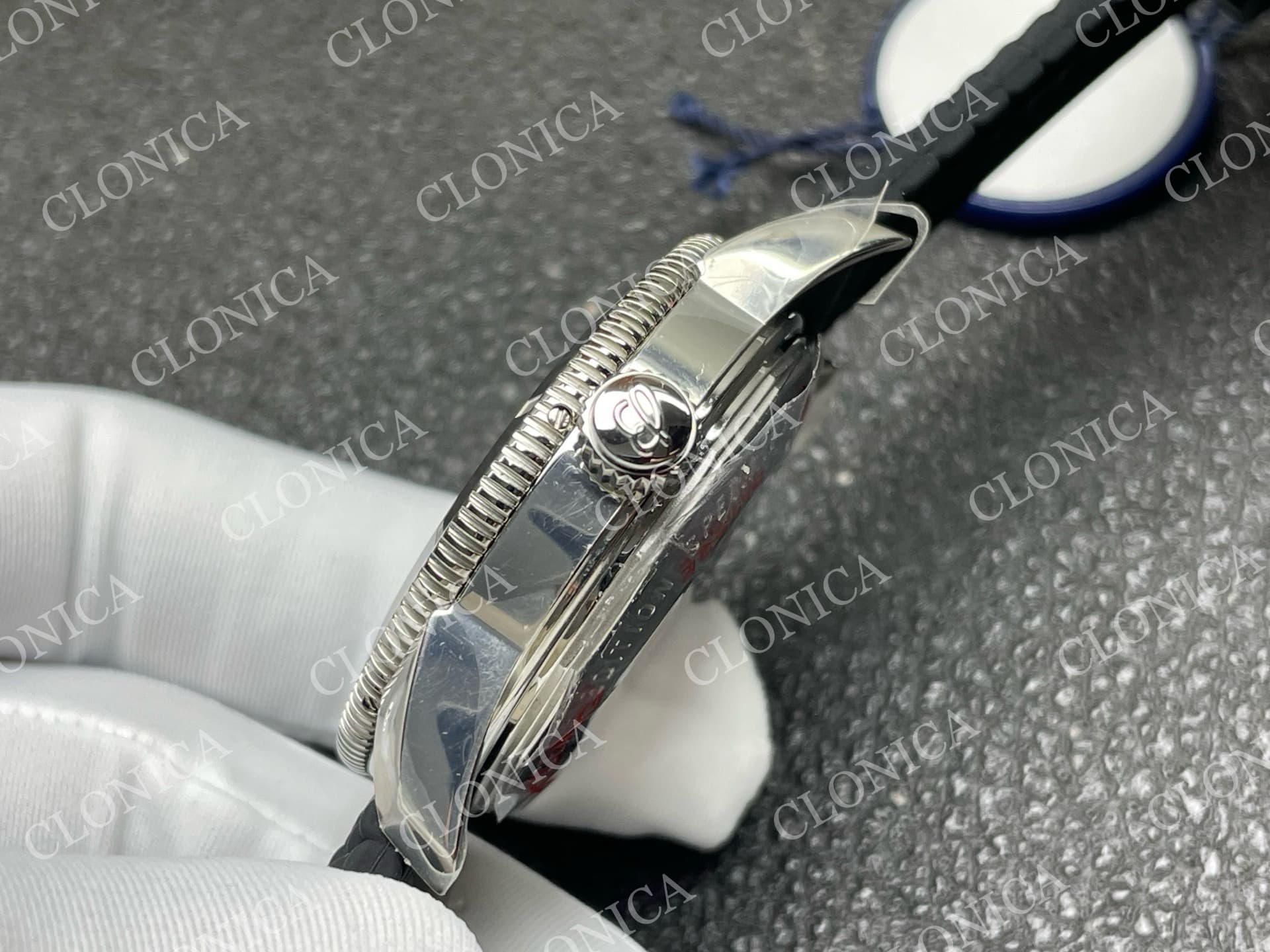 SUPEROCEAN 42MM AB2010 SS WHITE DIAL BLACK CERAMIC BEZEL ON BLACK RUBBER STRAP A2824 — view 7