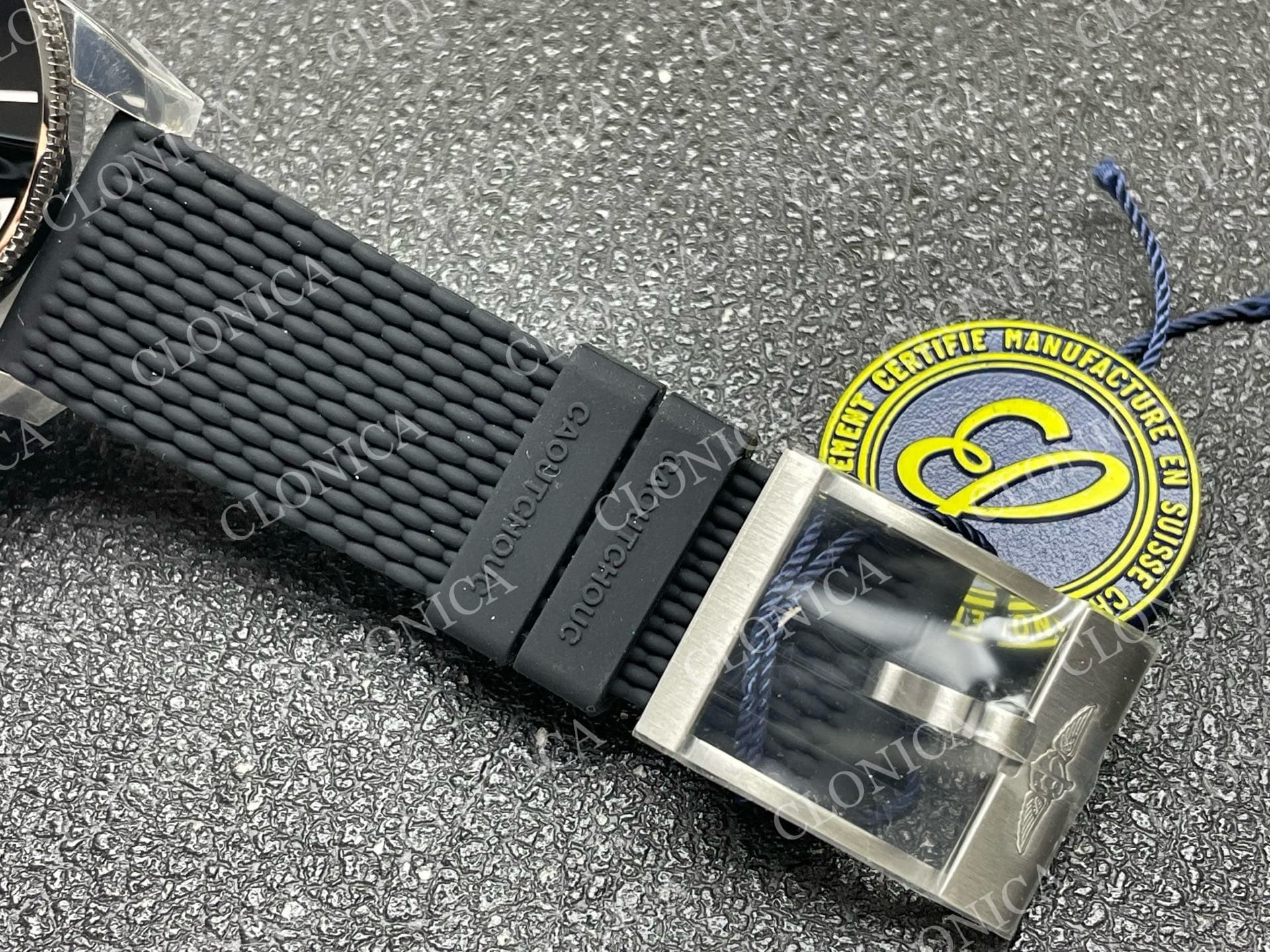 SUPEROCEAN 42MM AB2010 SS GREEN DIAL BLACK CERAMIC BEZEL ON BLACK RUBBER STRAP A2824 — view 5