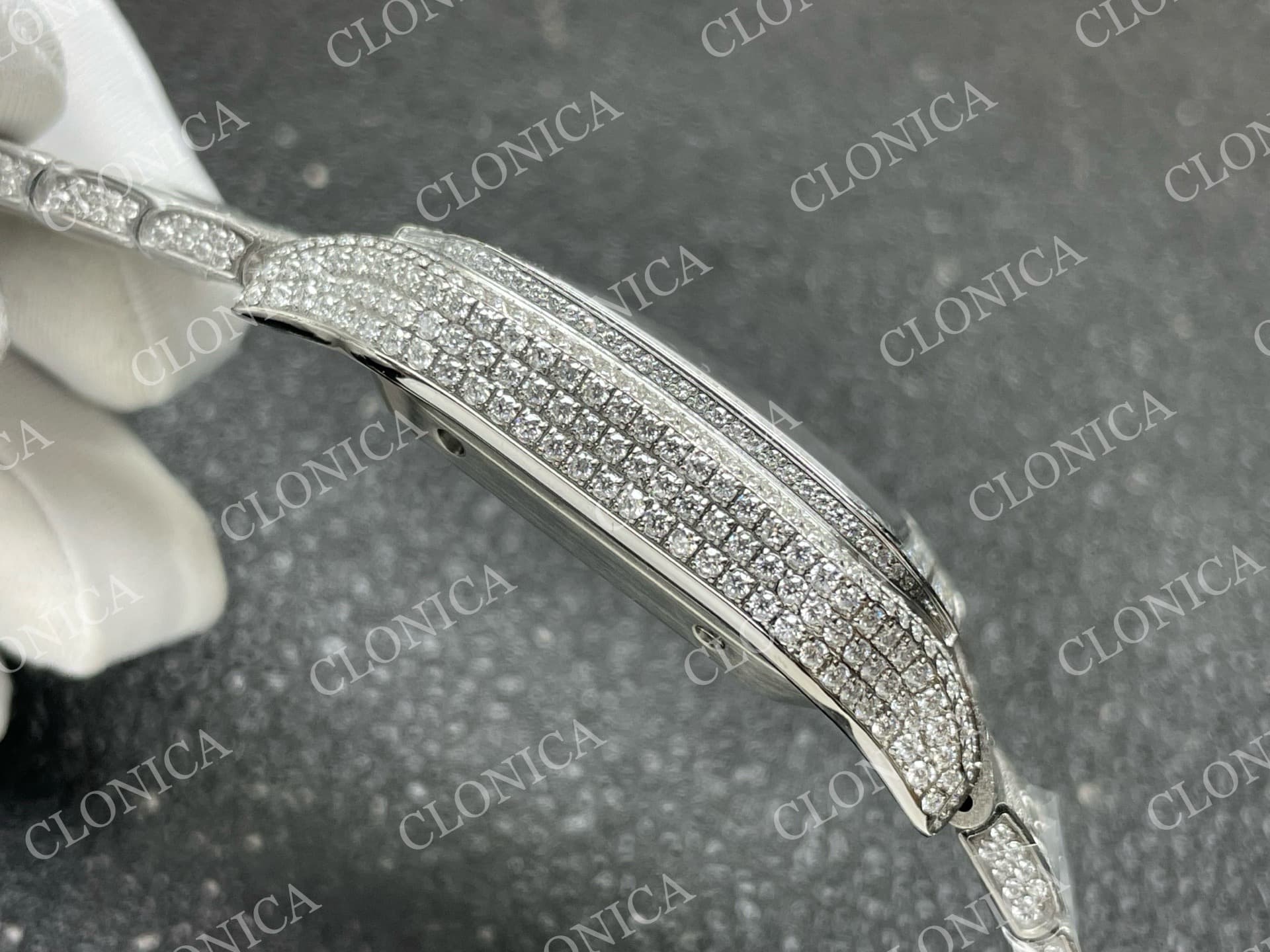 SANTOS DE CARTIER 40MM 1:1 DIAMOND DIAL ON SS DIAMOND SMARTLINKS BRACELET — view 9