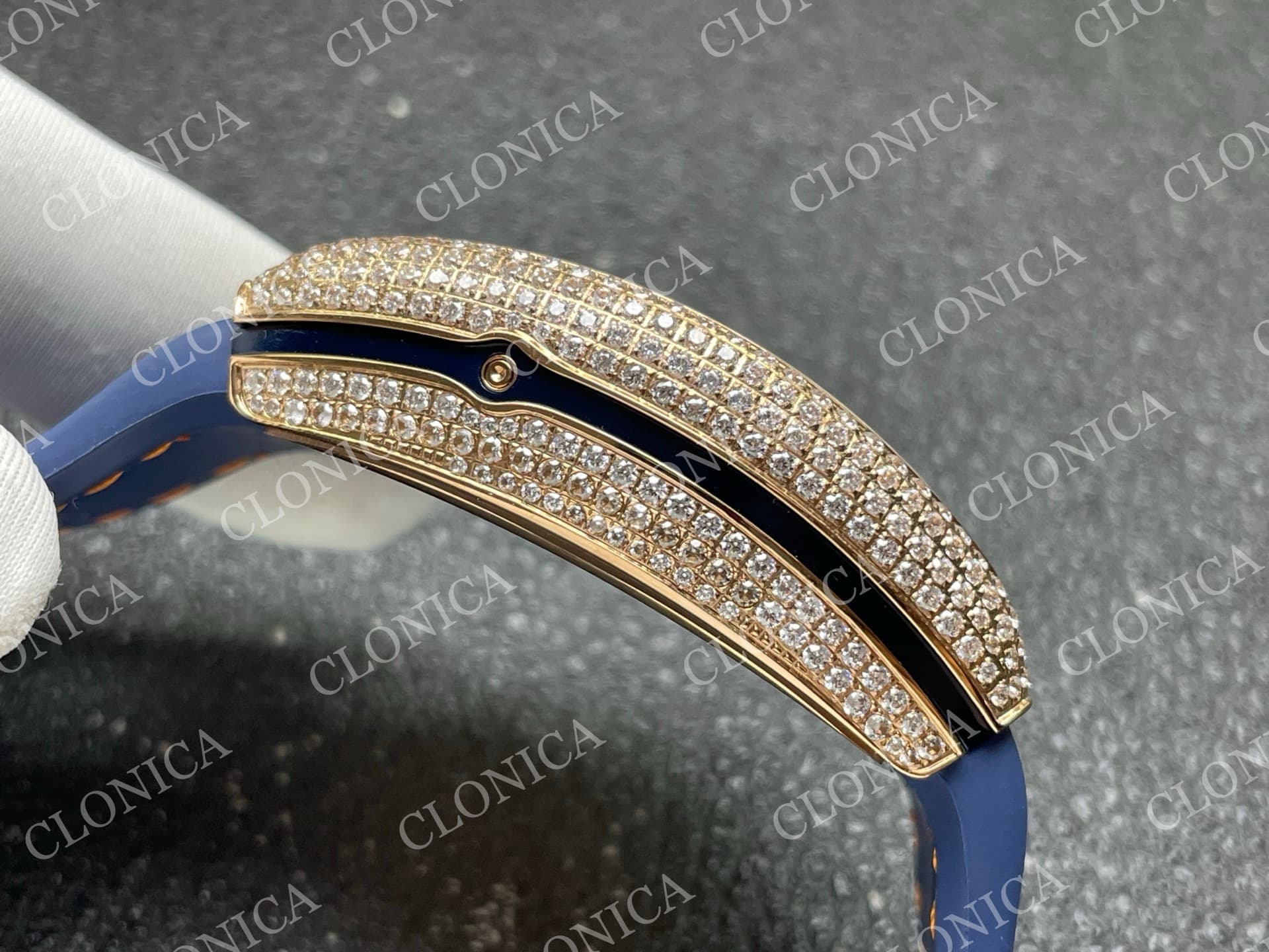 VANGUARD V45 CHRONO BRUSHED SS PAVE CRYSTALS BLUE DIAL — view 9