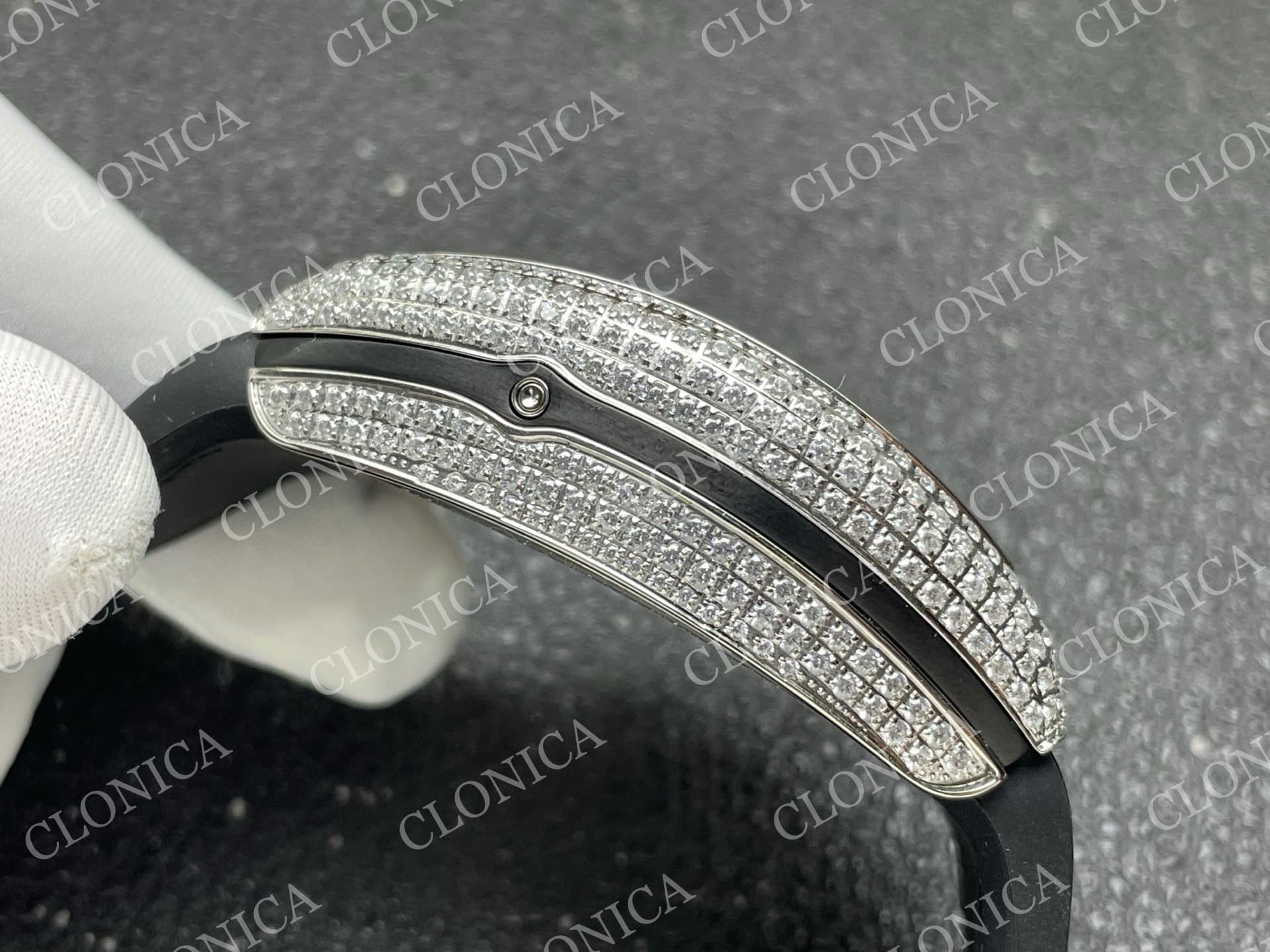 VANGUARD V45 CHRONO BRUSHED SS PAVE CRYSTALS DIAMOND DIAL — view 9