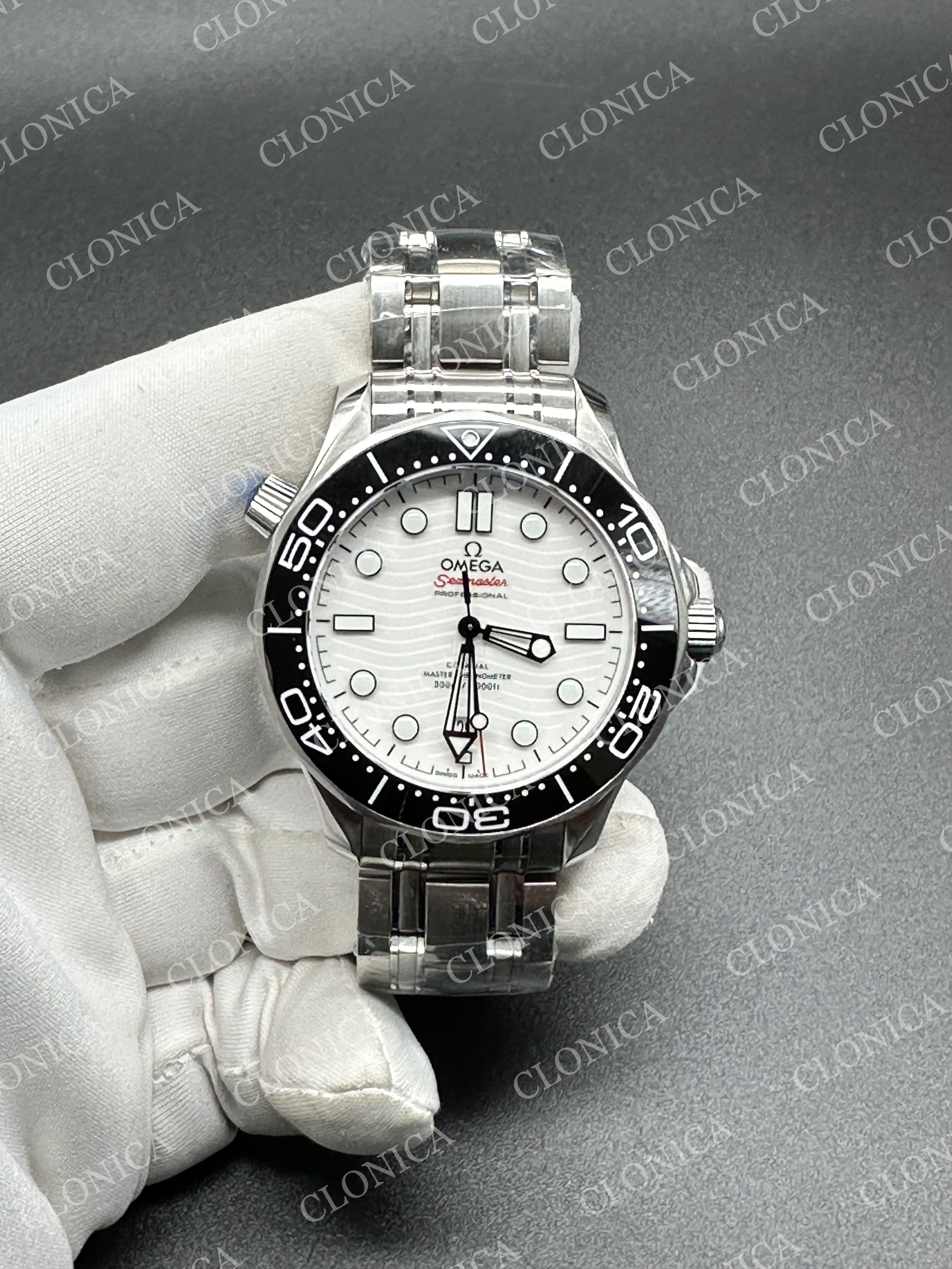 SEAMASTER DIVER 300M BLACK CERAMIC BEZEL WHITE DIAL — view 1