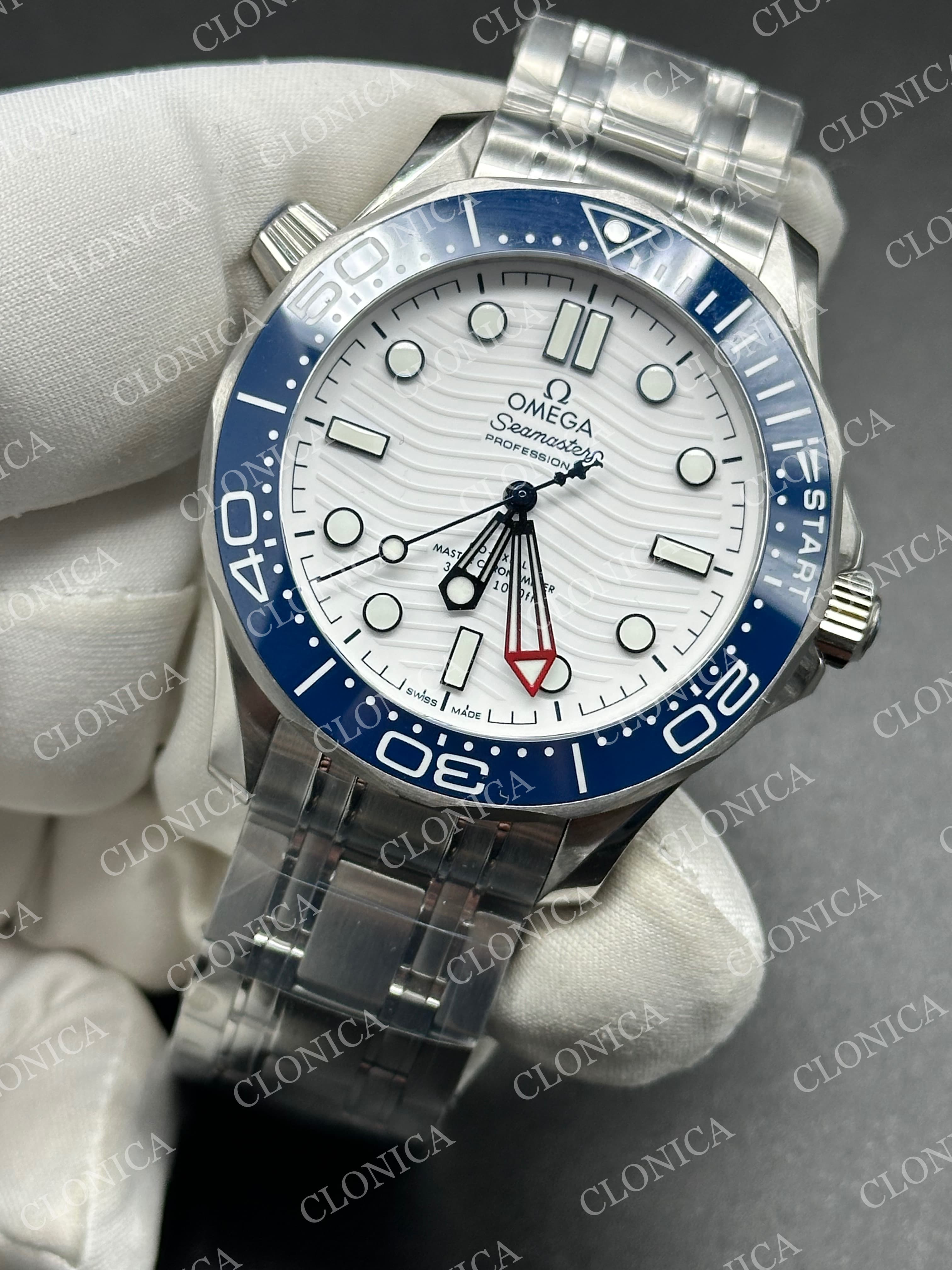 SEAMASTER DIVER 300M AMERICAS CUP SS 1:1 WHITE WAVE CERAMIC DIAL — view 3