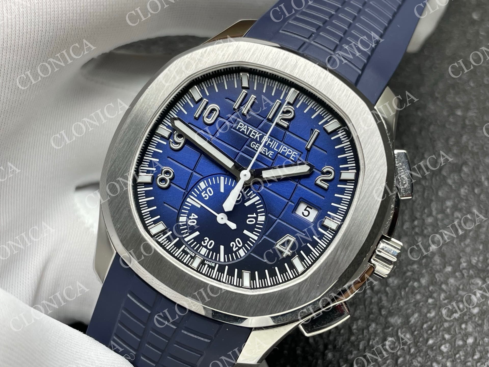 AQUANAUT 5968 SS BLUE DIAL — view 4