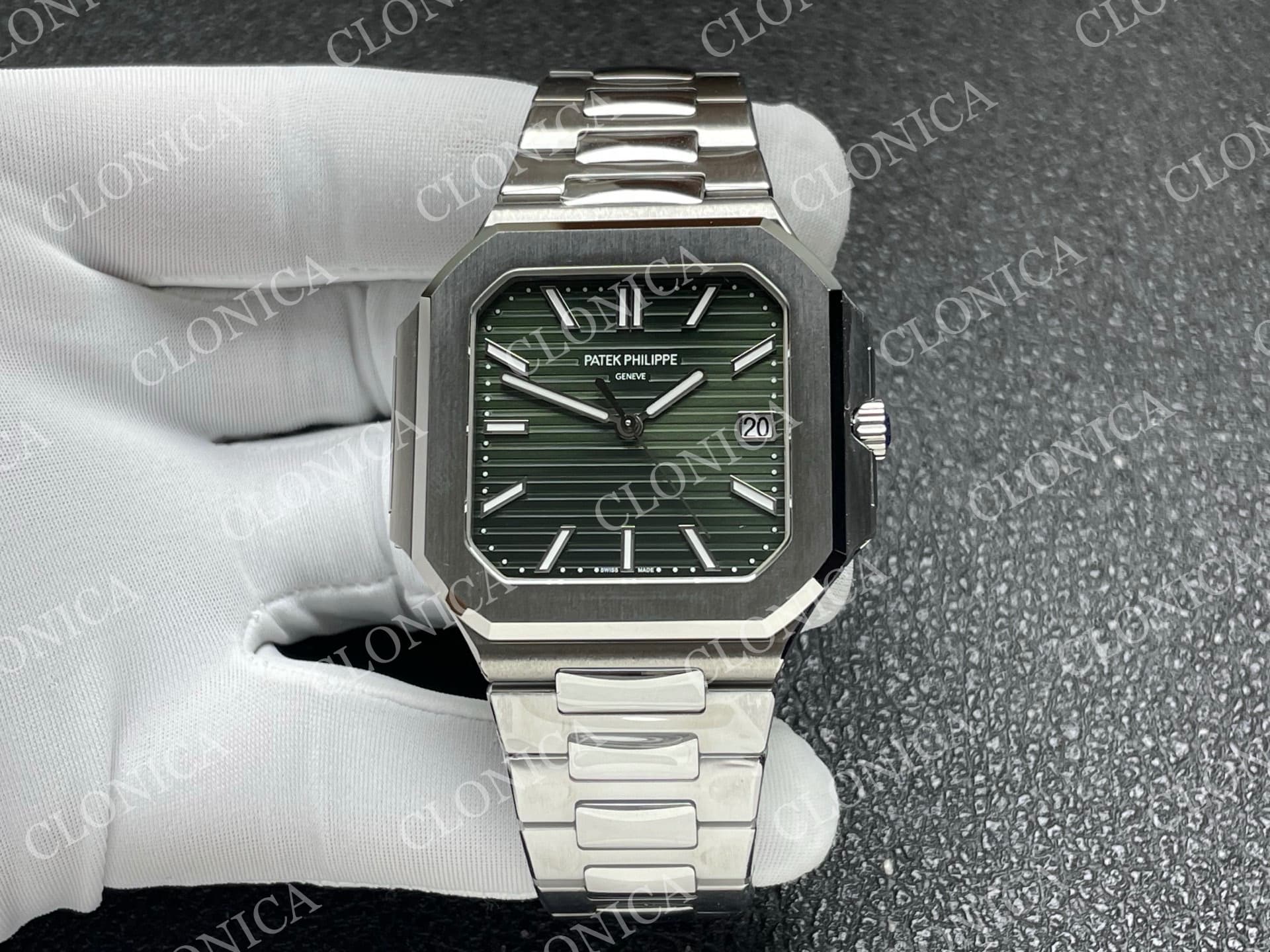 CUBITUS 5821 SS GREEN DIAL ON SS BRACELET DD330 SUPER CLONE — view 1