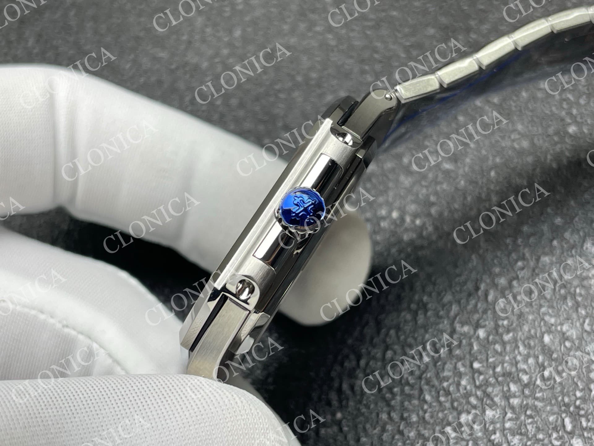 CUBITUS 5821 SS GREEN DIAL ON SS BRACELET DD330 SUPER CLONE — view 7