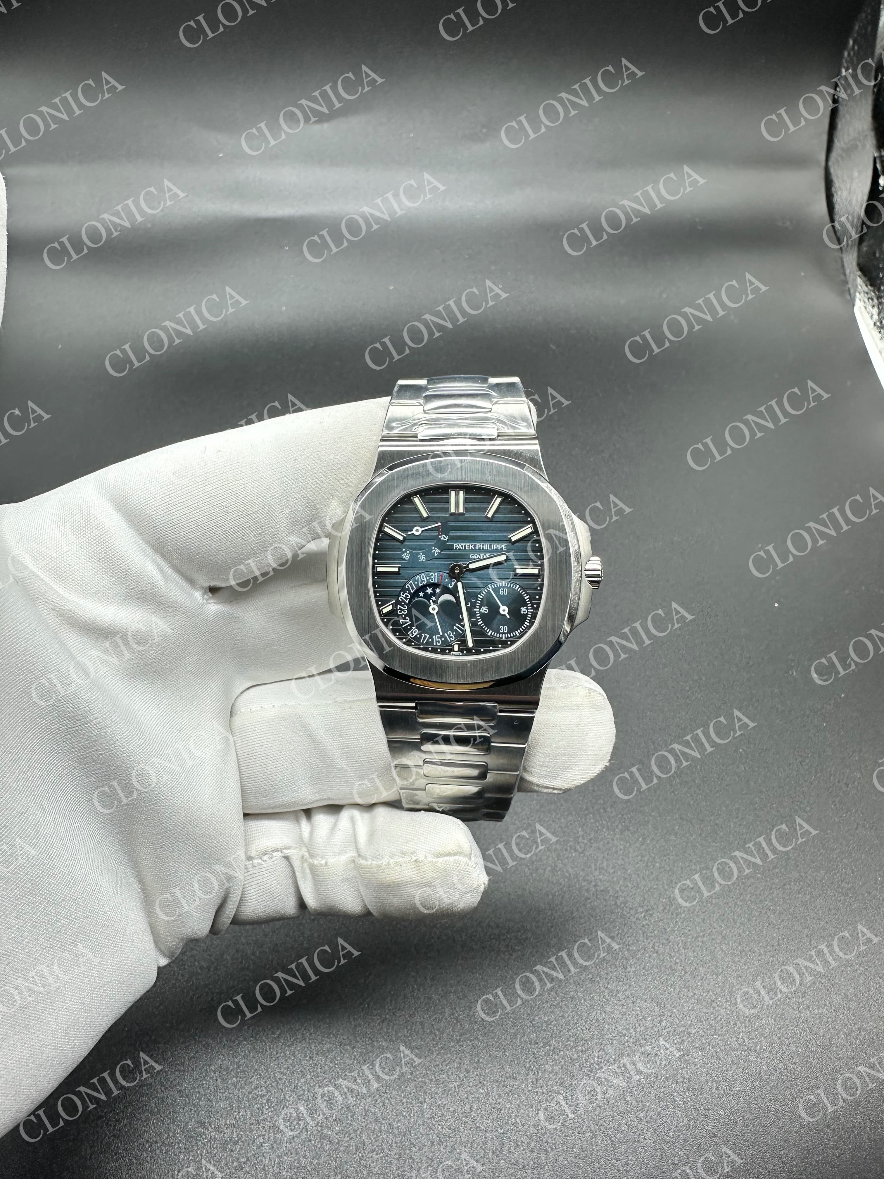 NAUTILUS 5712-1A SS BLUE DIAL ON SS BRACELET PPF240 — view 1