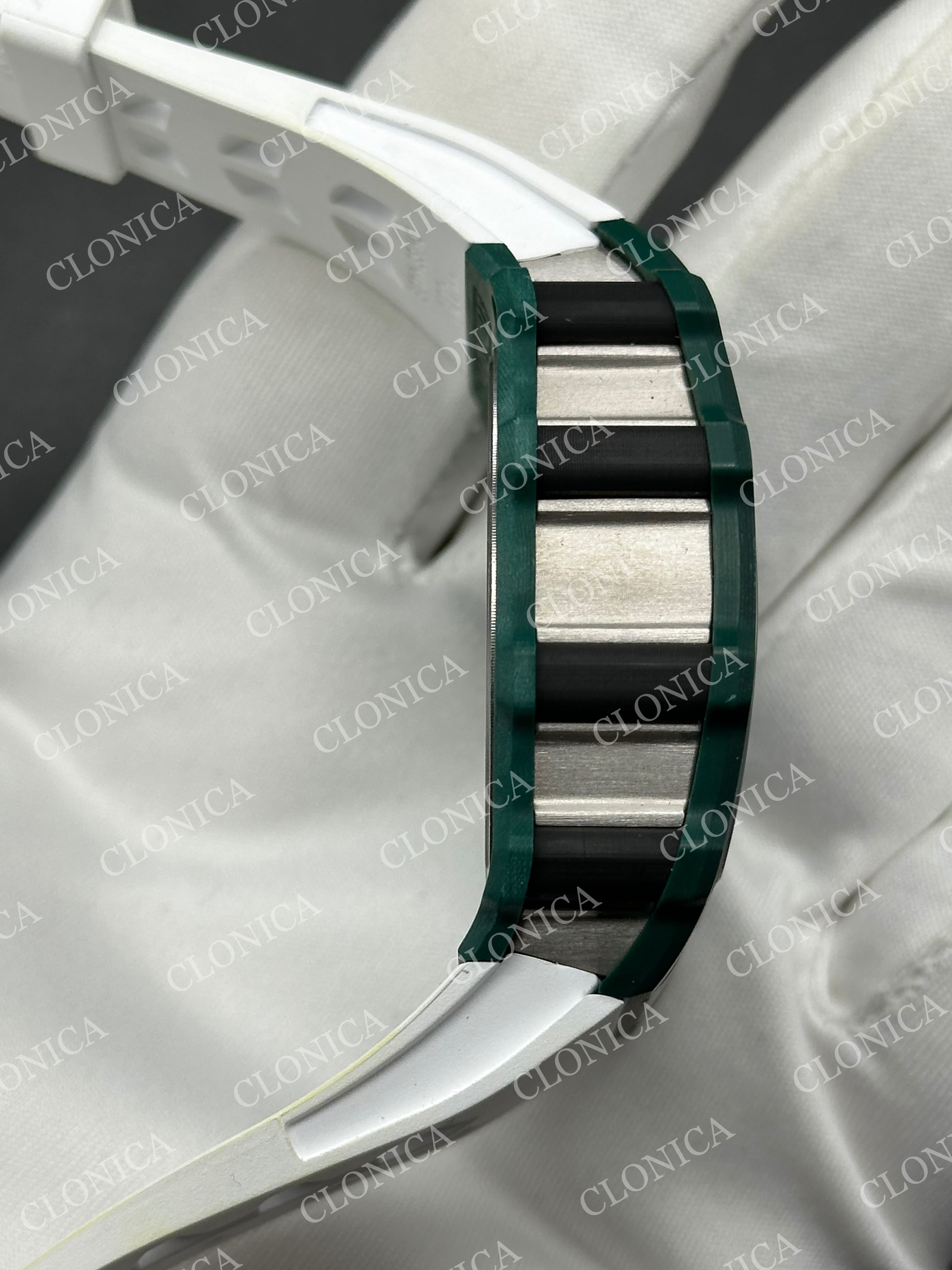 RM021-02 REAL TOURBILLON BLACK CARBON SKELETON DIAL ON WHITE RUBBER STRAP — view 7