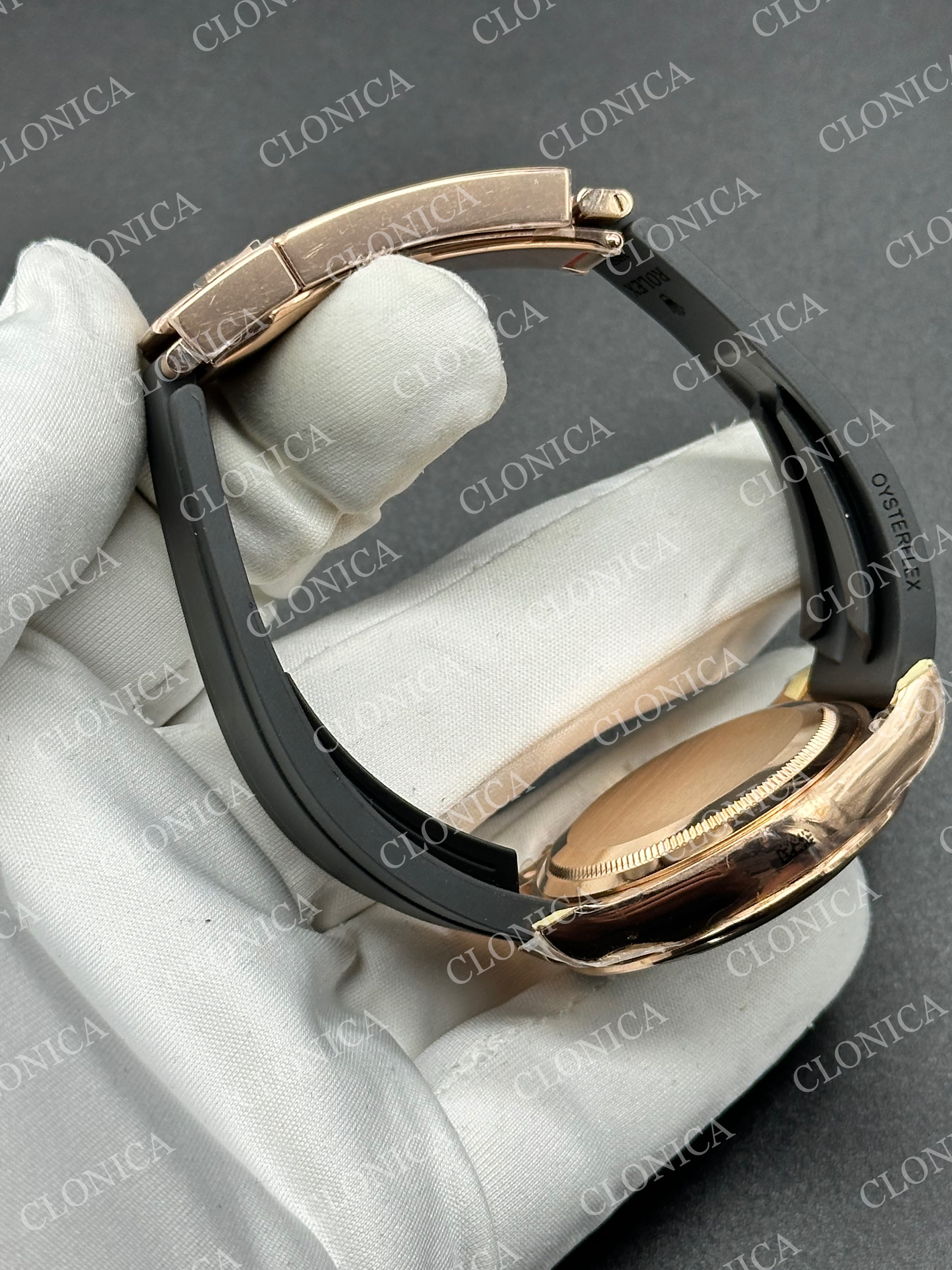DAYTONA 126515 RG GAIN WEIGHT BLACK DIAL RG SUBDIAL ON OYSTERFLEX STRAP — view 6