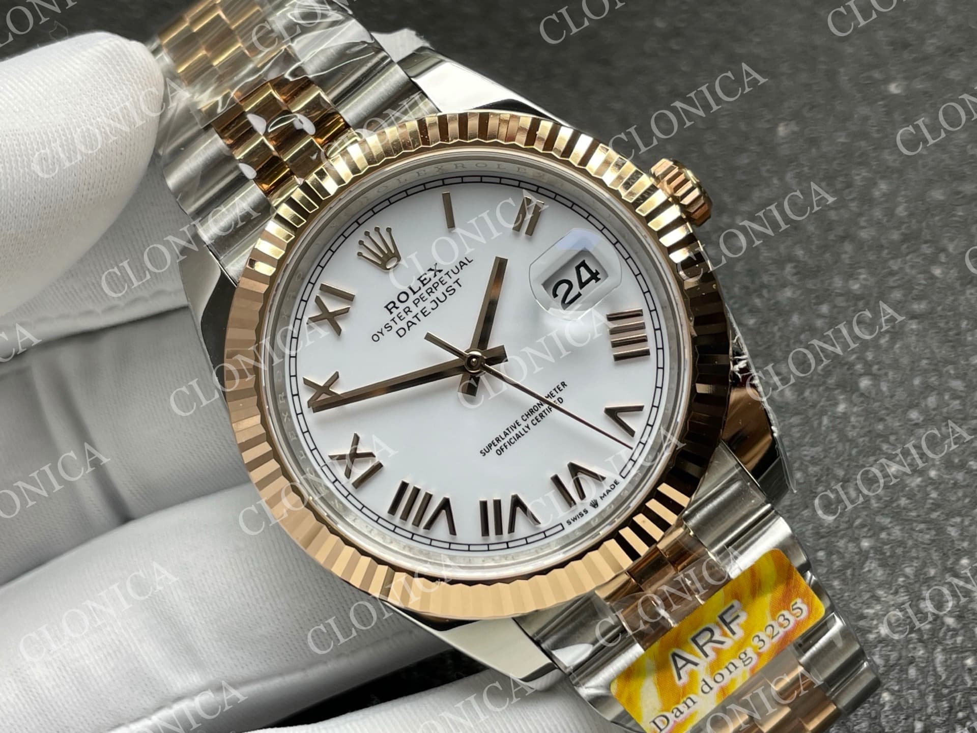 DATEJUST 41MM 126331 904 SS/RG WHITE DIAL ROMAN MARKER ON JUBILEE BRACELET — view 2