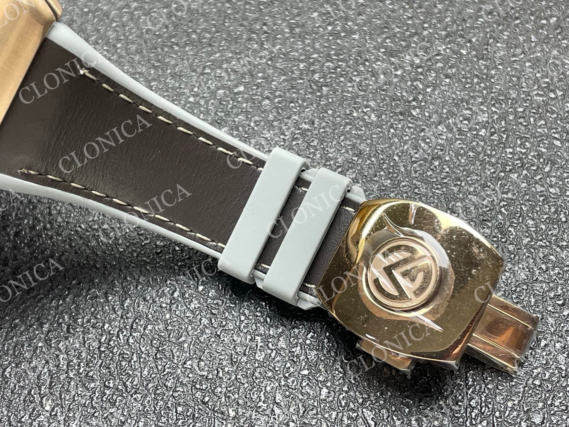 VANGUARD V45 CHRONO BRUSHED RG CASE GOLD INNER BEZEL GRAY DIAL — view 5