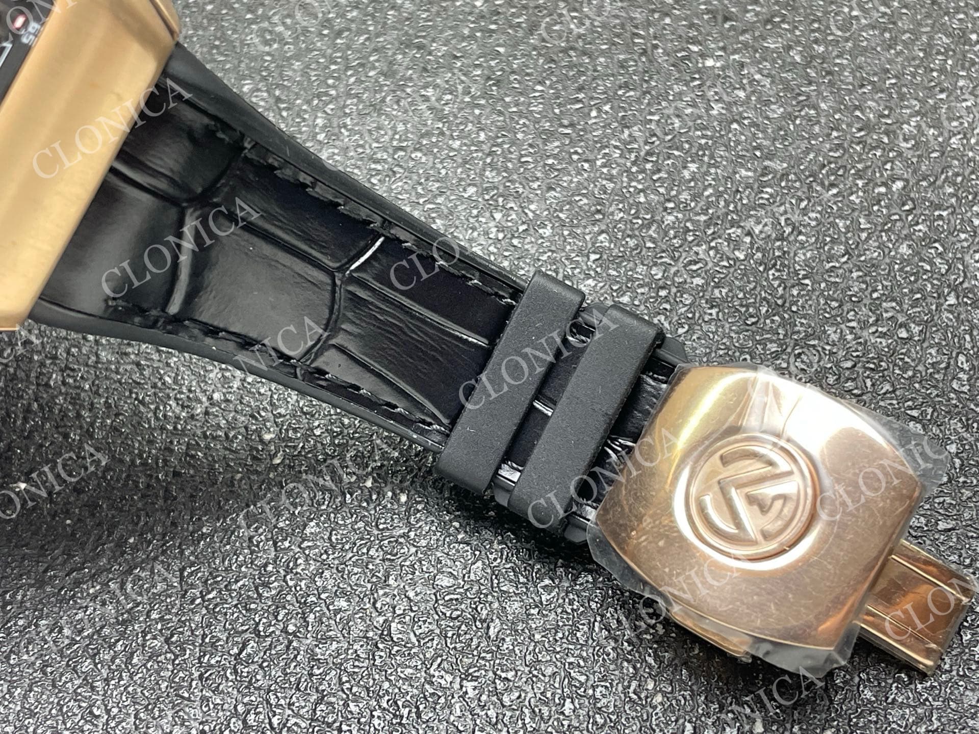 VANGUARD V45 CHRONO BRUSHED RG CASE GOLD INNER BEZEL BLACK DIAL — view 5