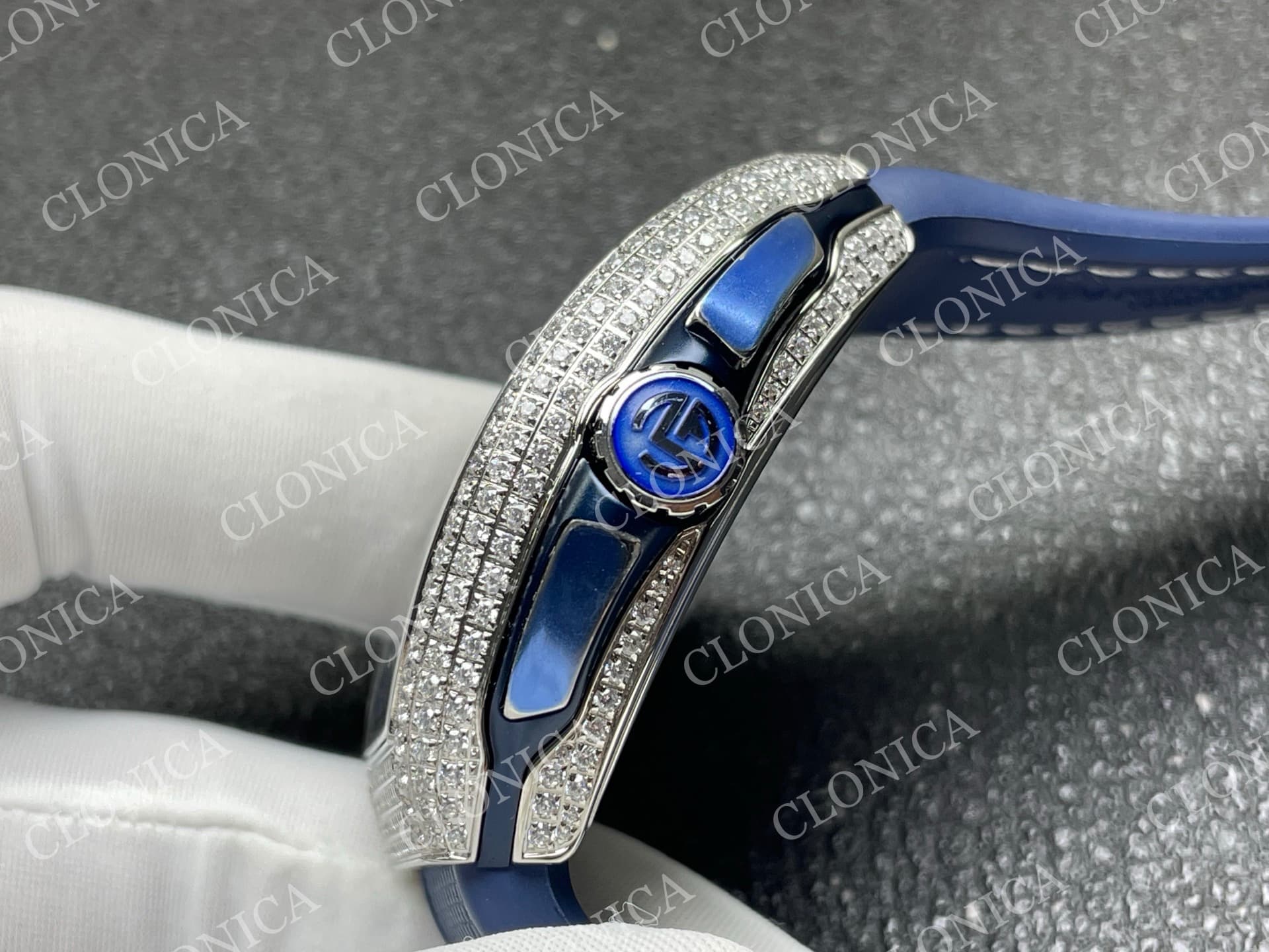 VANGUARD V45 CHRONO BRUSHED SS PAVE CRYSTALS BLUE DIAL — view 7