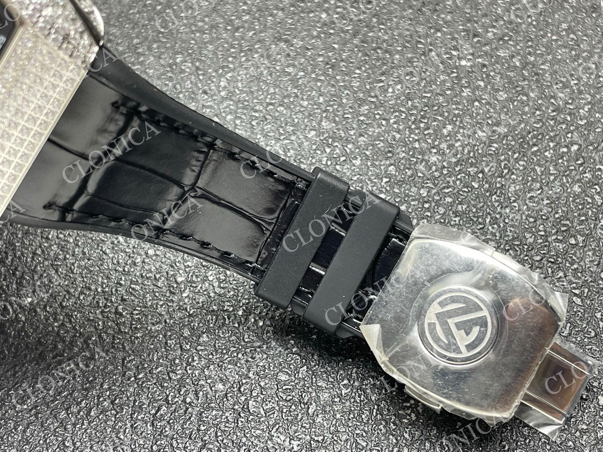 VANGUARD V45 CHRONO BRUSHED SS PAVE CRYSTALS BLACK DIAL — view 5