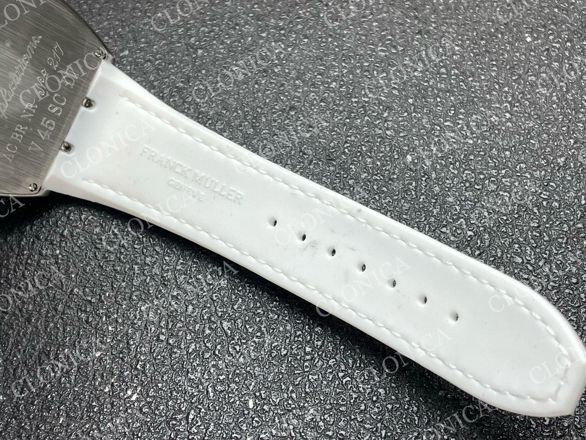 VANGUARD V45 SS WHITE TEXTURED DIAL ON WHITE GUMMY STRAP A2824 — view 6