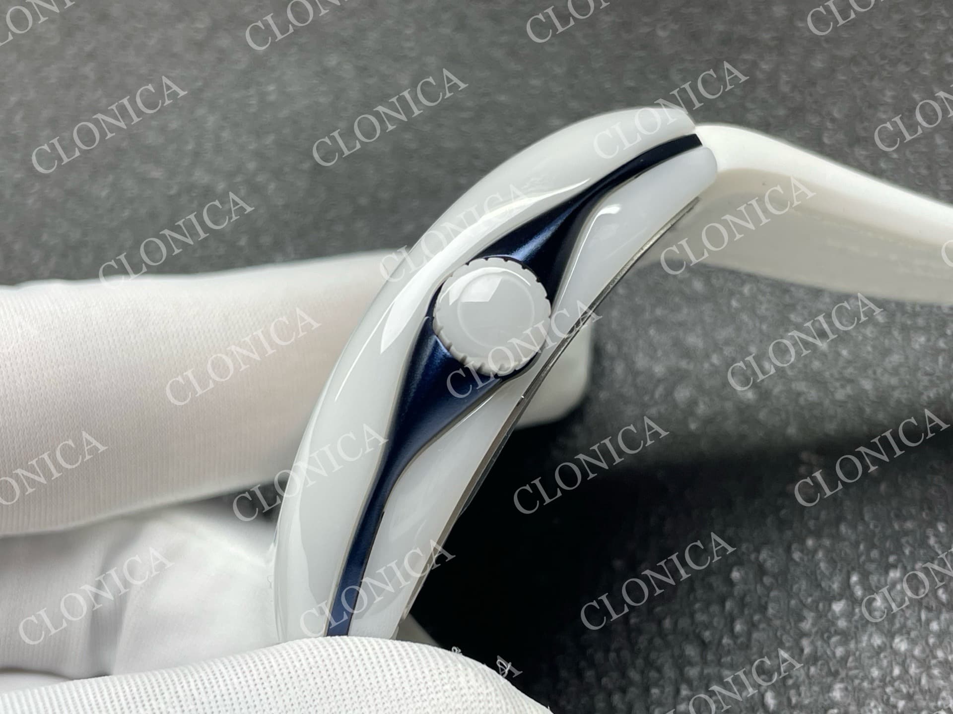 VANGUARD V45 WHITE ORANGE TEXTURED DIAL ON WHITE GUMMY STRAP A2824 — view 7