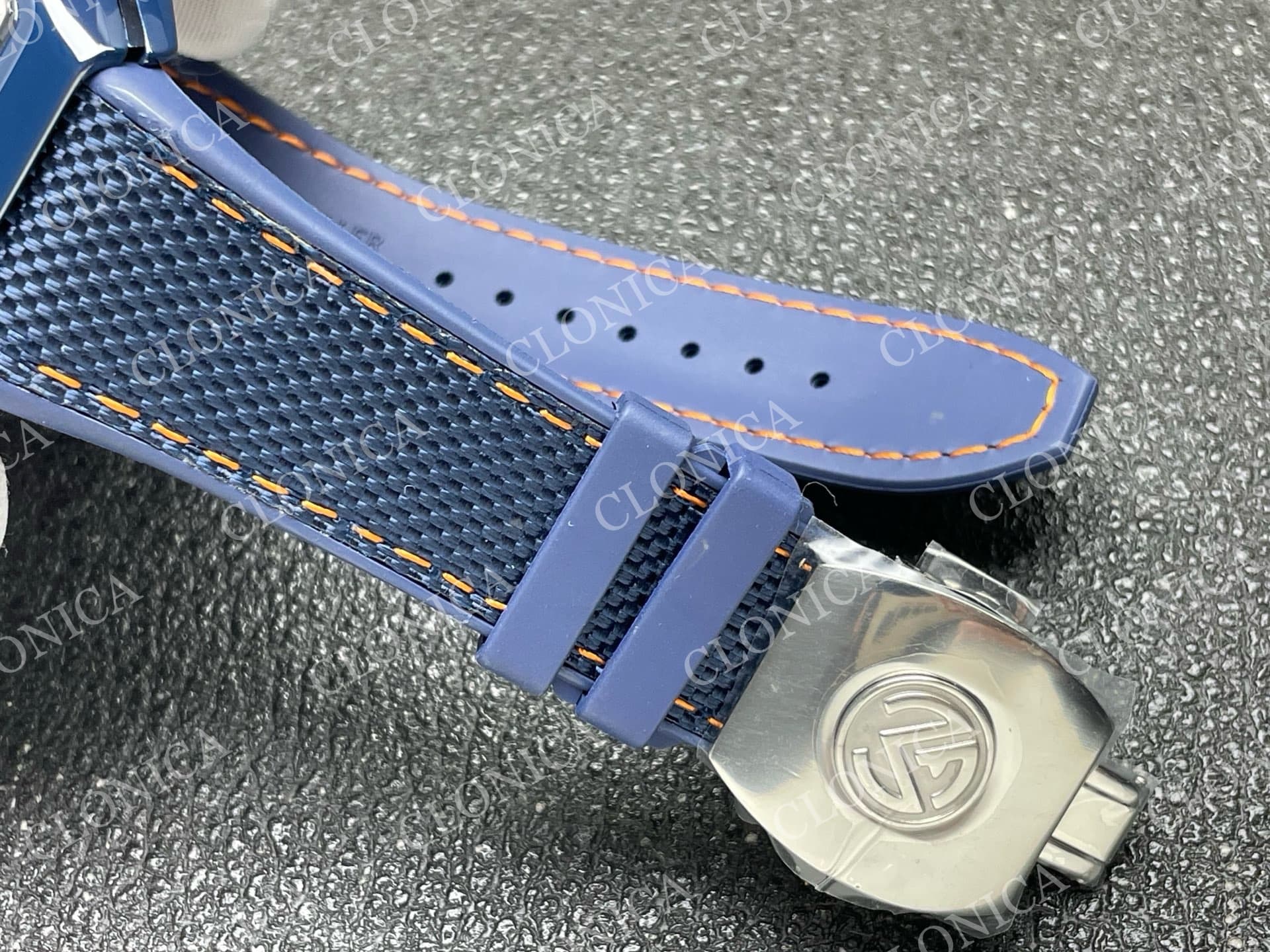 VANGUARD V45 BLUE CERAMIC CASE WHITE ORANGETEXTURED DIAL ON BLUE GUMMY STRAP A2824 — view 5