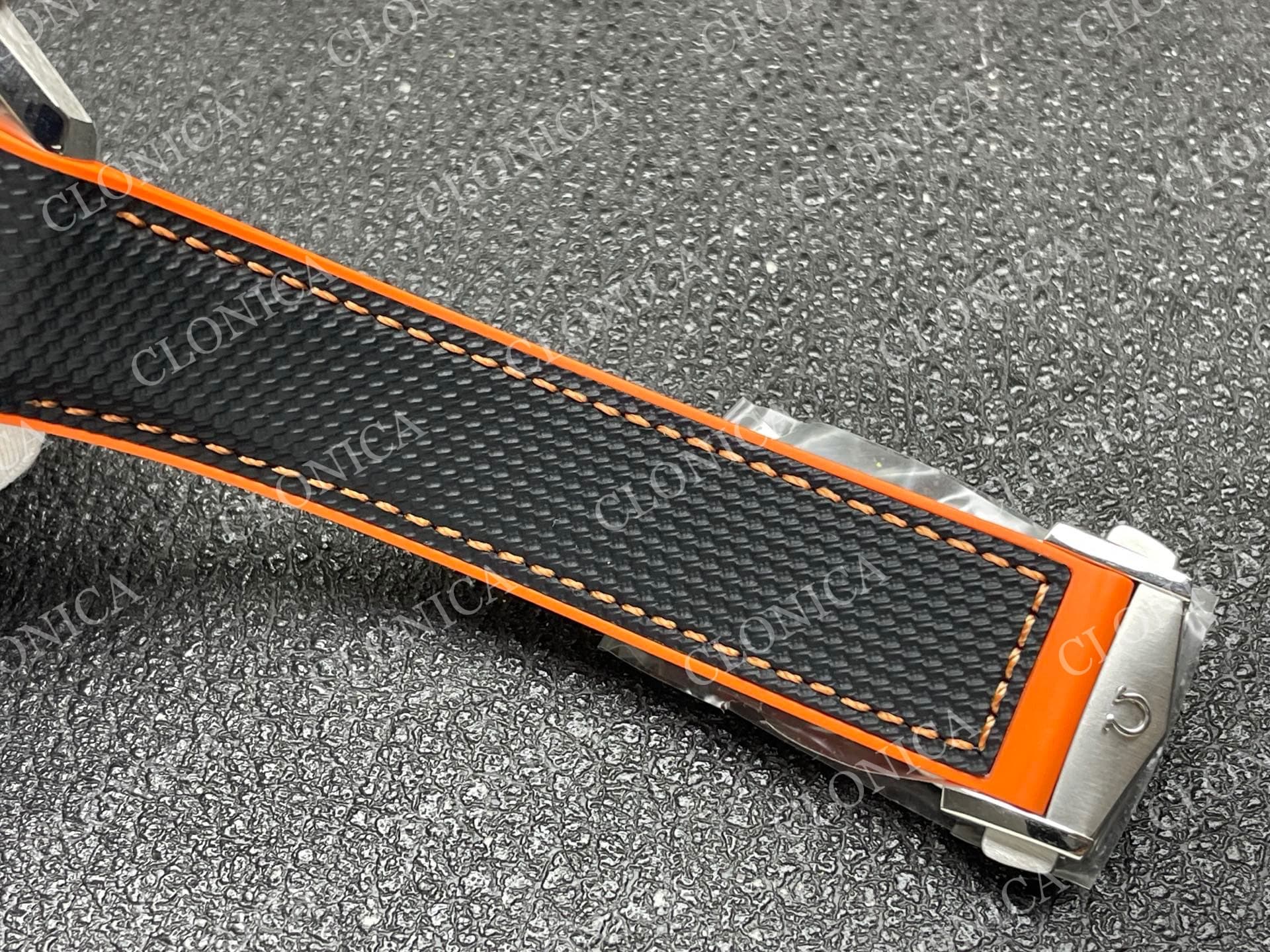 PLANET OCEAN MASTER CHRONOMETER BLACK CERAMIC BEZEL BLACK DIAL — view 5