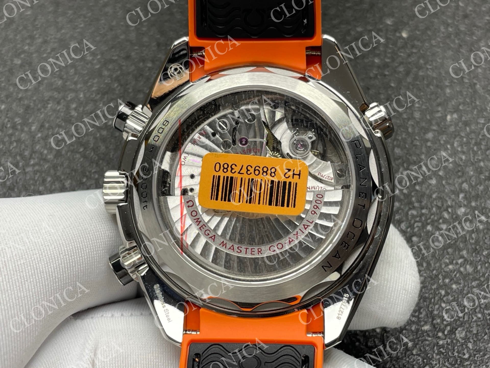 PLANET OCEAN MASTER CHRONOMETER BLACK CERAMIC BEZEL BLACK DIAL — view 8