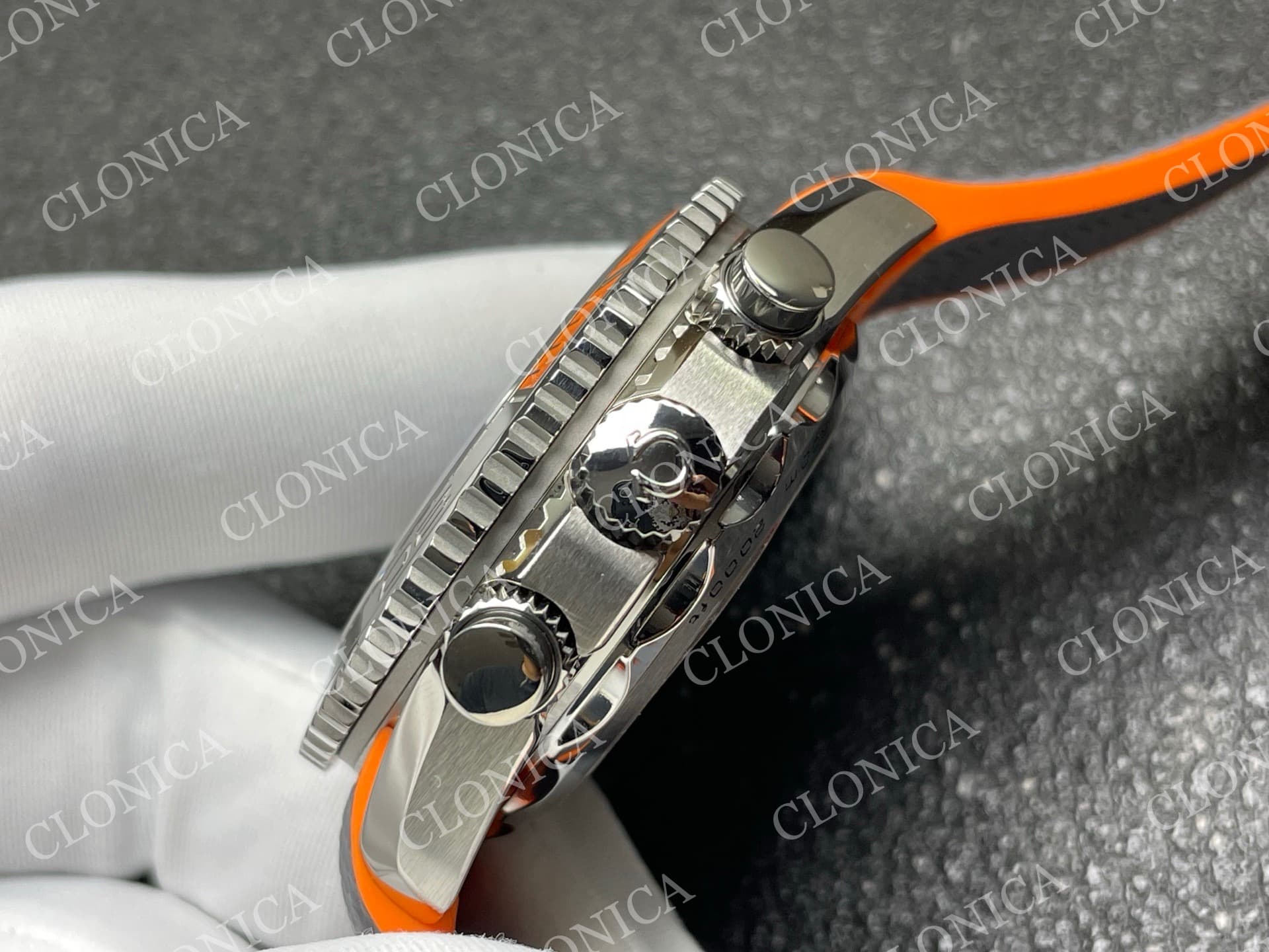 PLANET OCEAN MASTER CHRONOMETER GREY CERAMIC BEZEL GREY DIAL — view 7