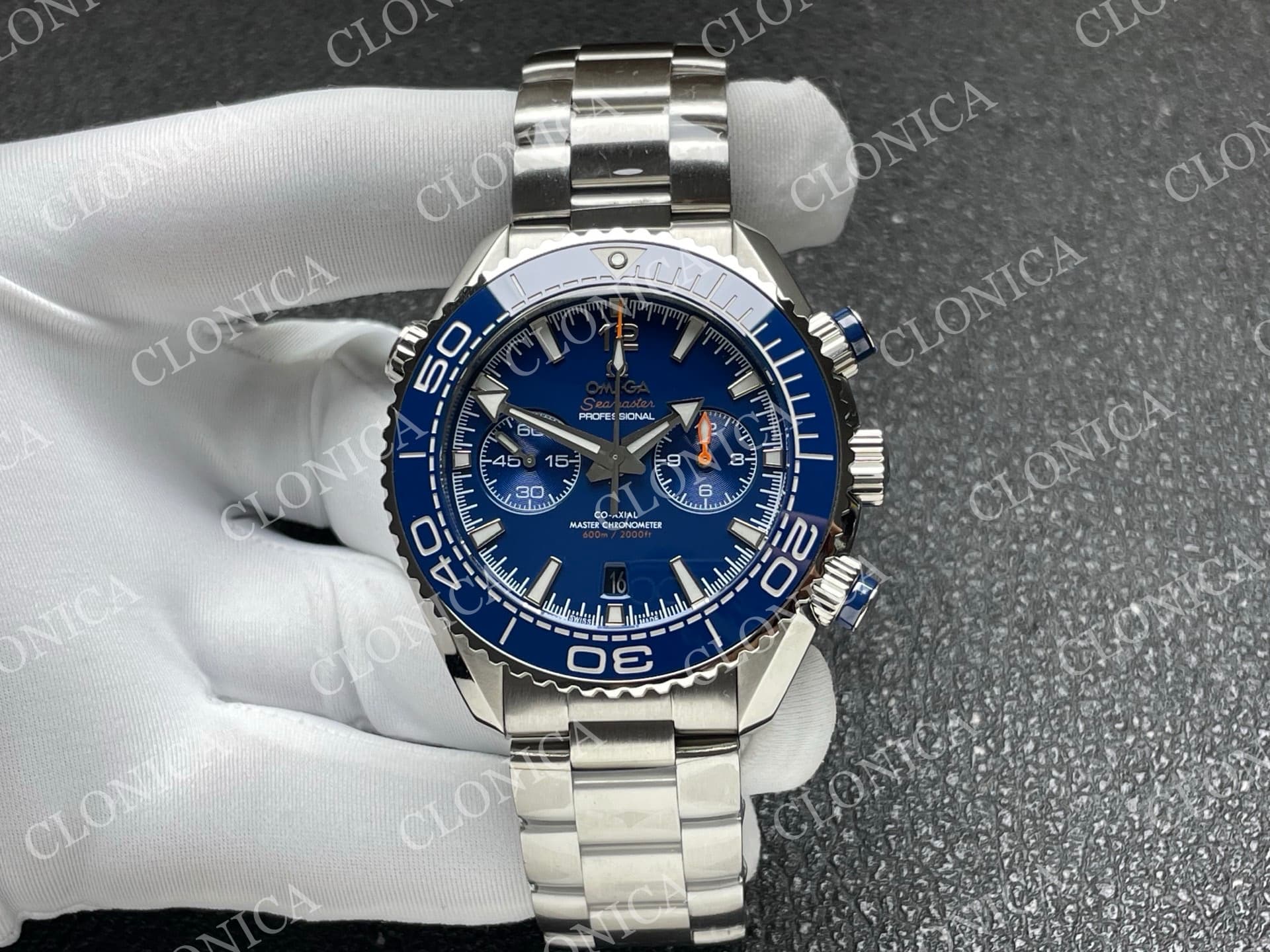 PLANET OCEAN MASTER CHRONOMETER BLUE CERAMIC BEZEL BLUE DIAL — view 1