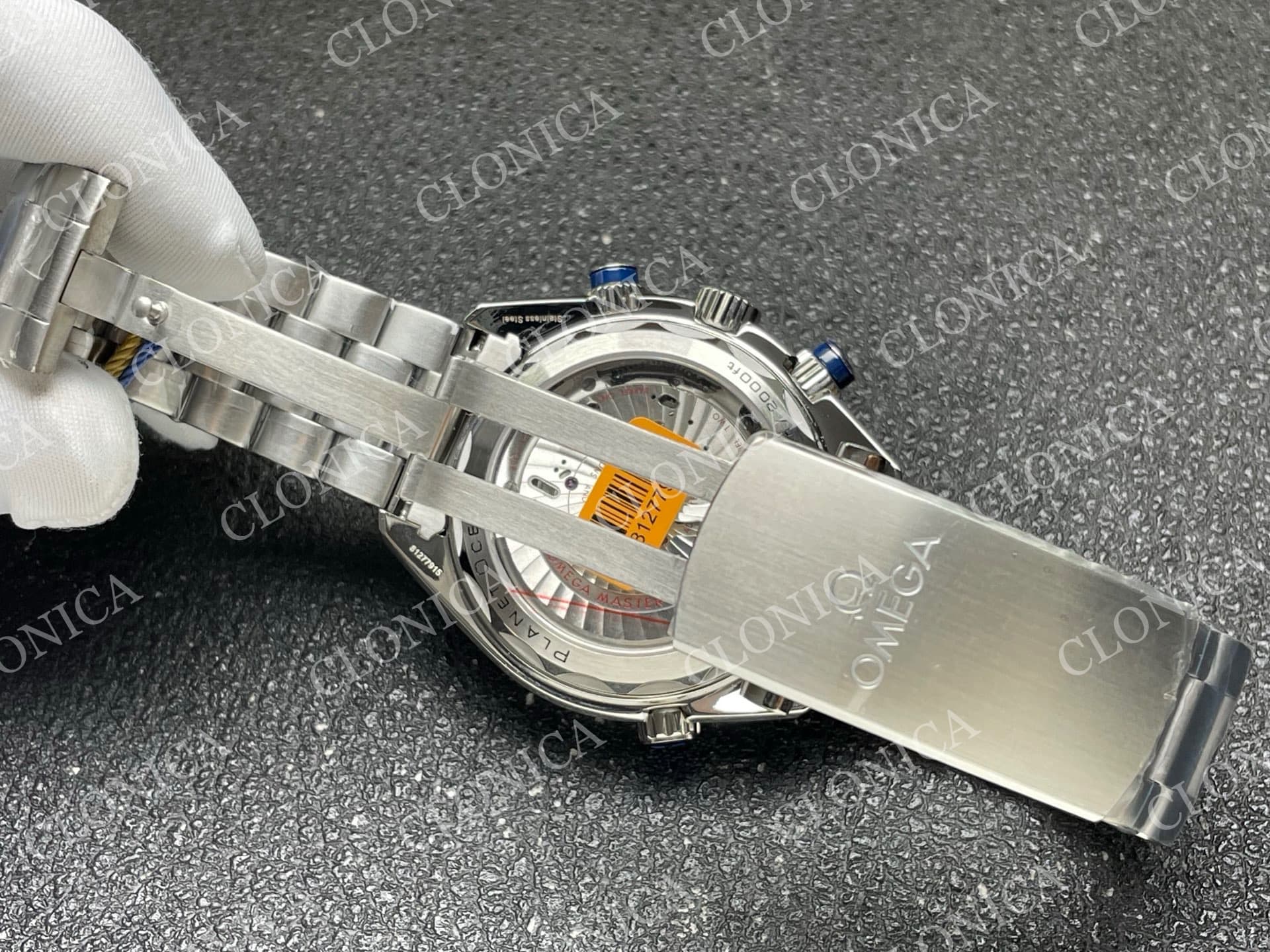 PLANET OCEAN MASTER CHRONOMETER BLUE CERAMIC BEZEL BLUE DIAL — view 6