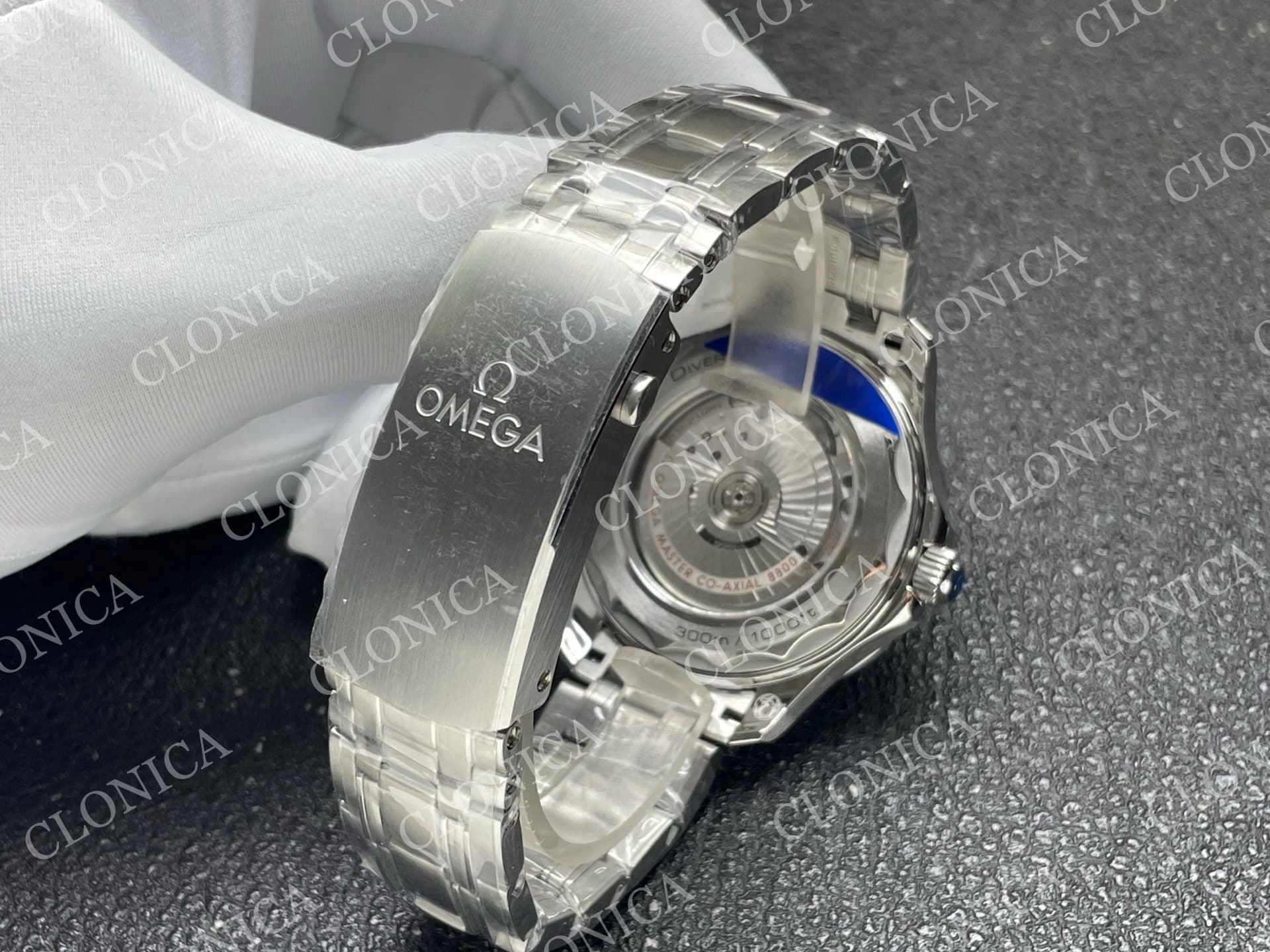SEAMASTER DIVER 300M BLUE CERAMIC WITH BLUE DIAL — view 5