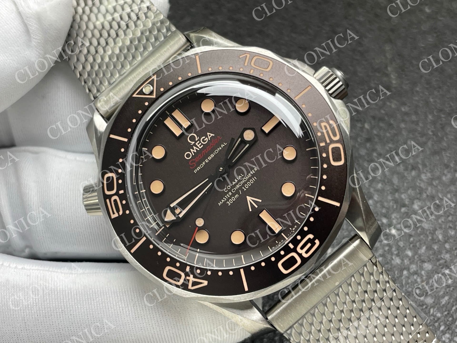 SEAMASTER 300 "NO TIME TO DIE" TITANIUM 1:1 ON TITANIUM MESH BRACELET — view 2