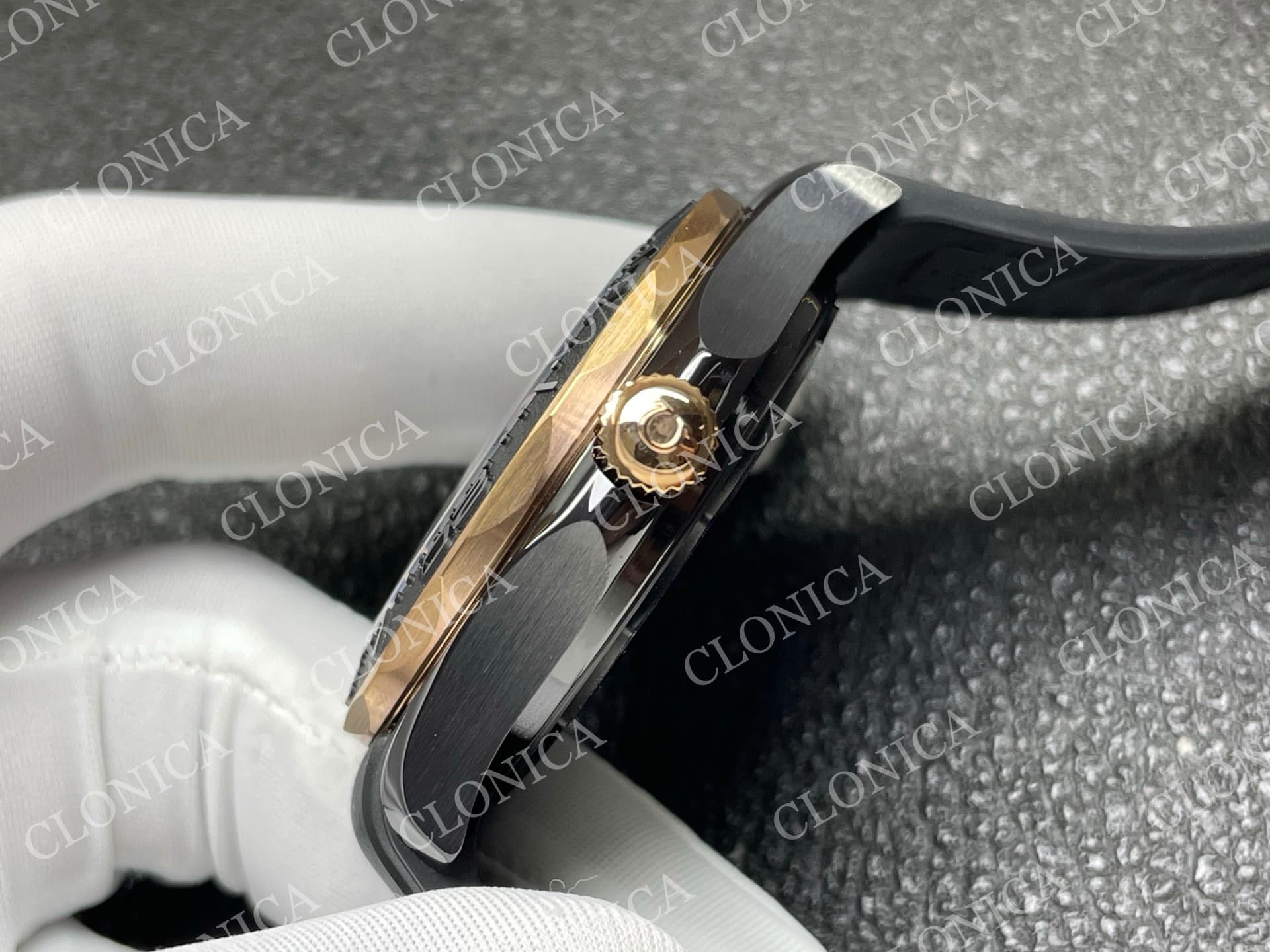 SEAMASTER DIVER 300M CERAMIC/RG 1:1 BEST EDITION BLACK DIAL — view 7