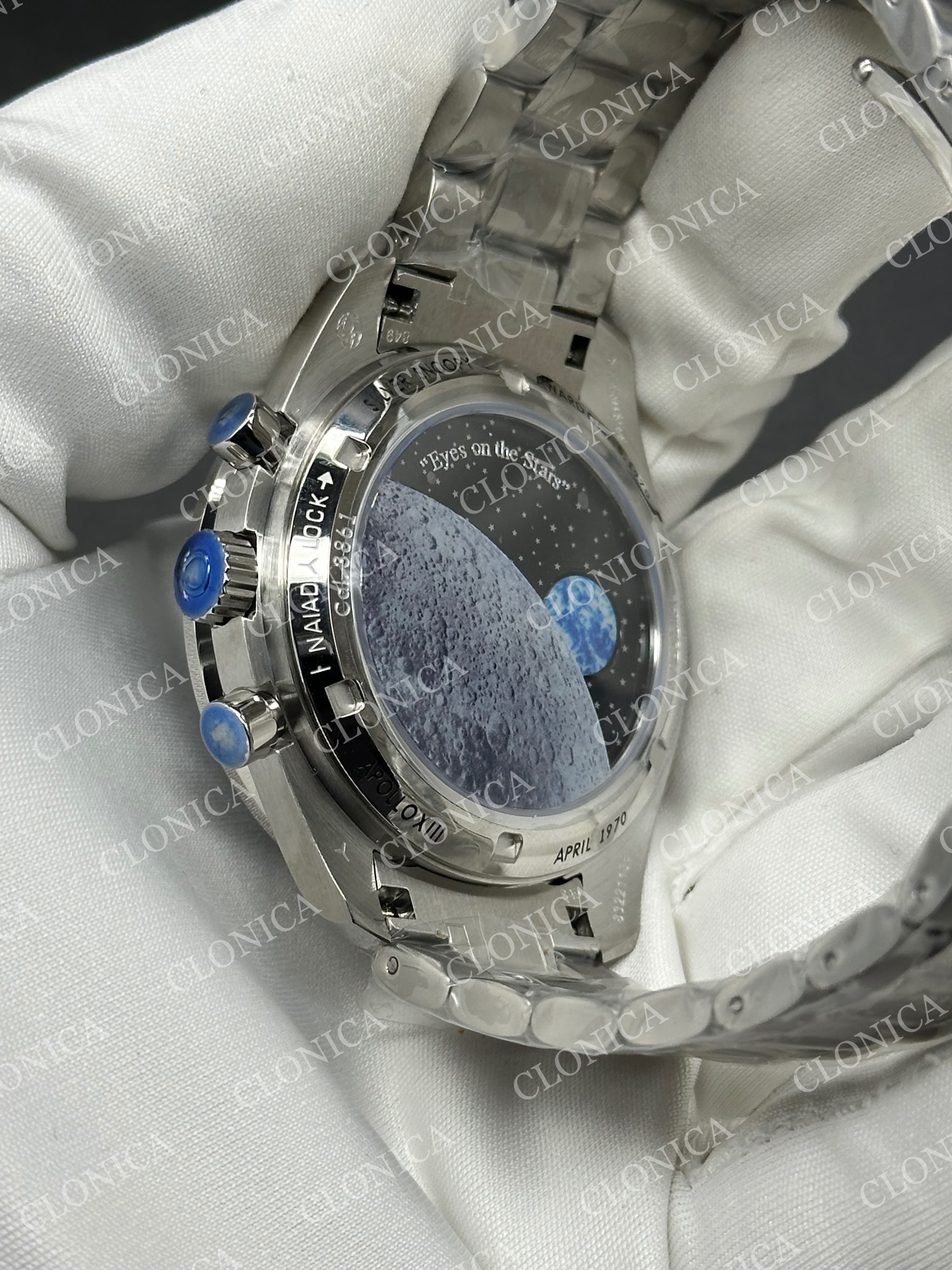 SPEEDMASTER PROFESSIONAL SNOOPY SS SILVER DIAL BLUE MARKER ON SS STRAP A3861 — view 5