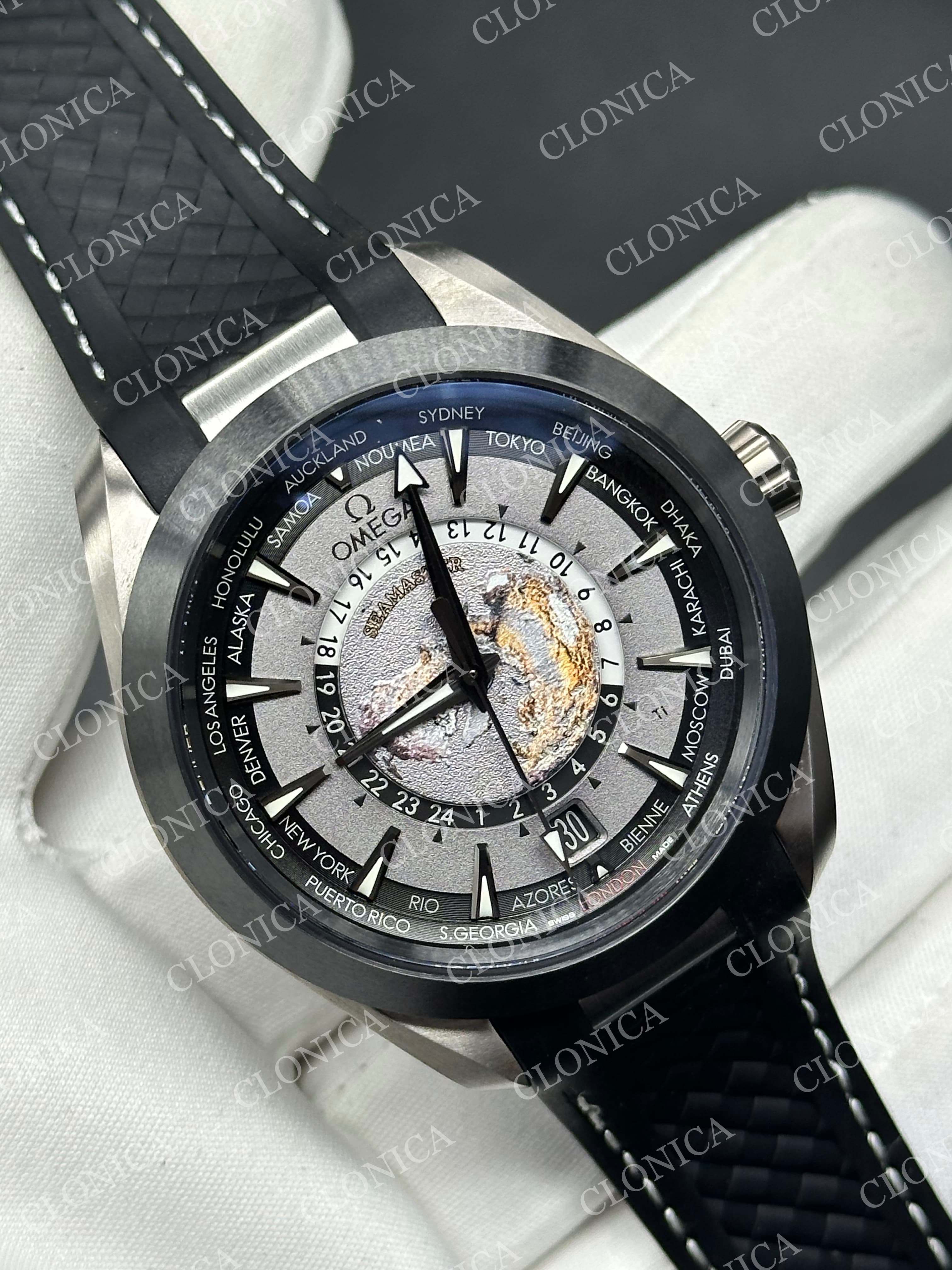 AQUA TERRA 150M 43MM 24 TITANIUM 1:1 GRAY DIAL ON BLACK RUBBER STRAP A8938 SUPER CLONE — view 2