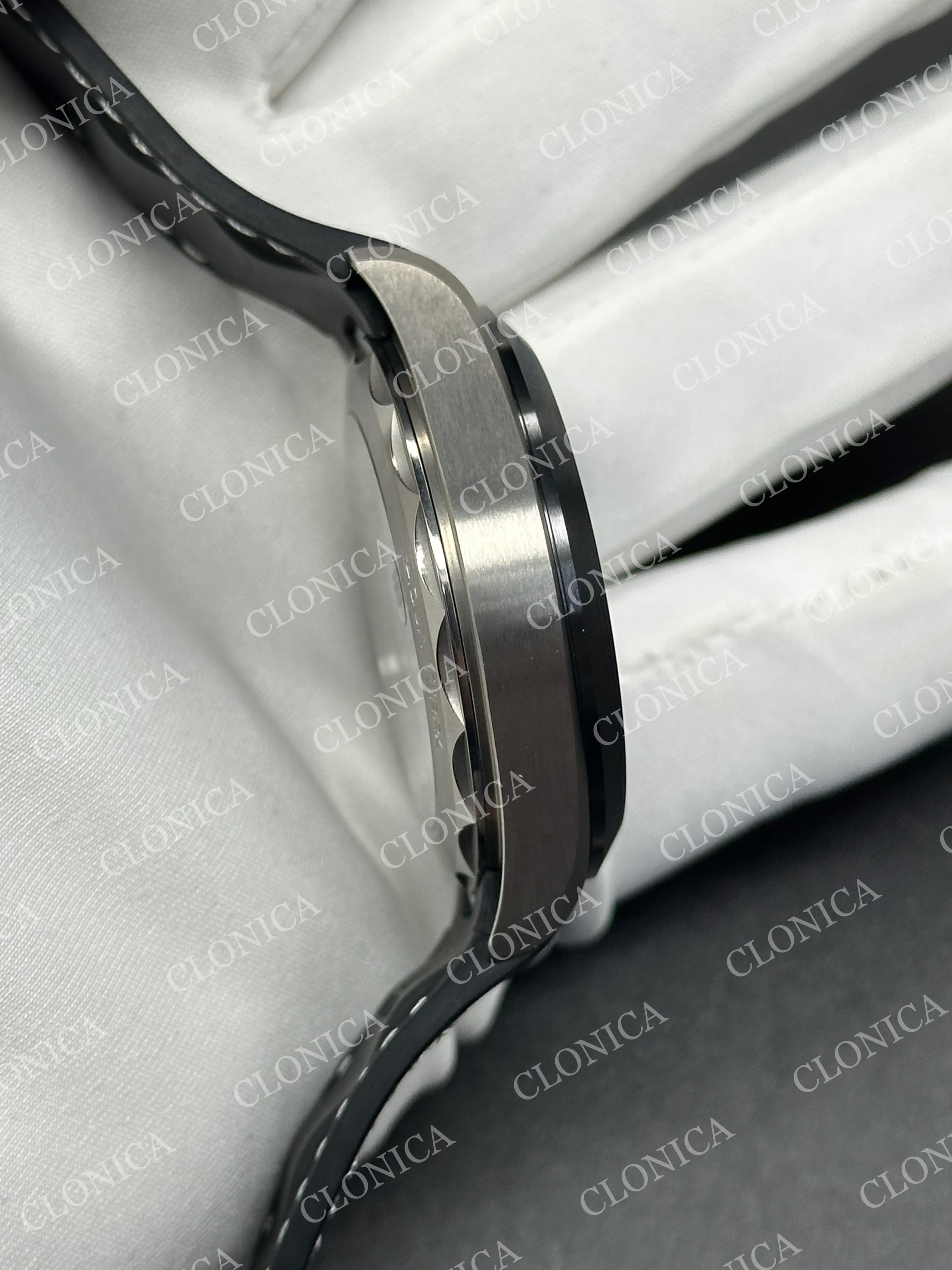 AQUA TERRA 150M 43MM 24 TITANIUM 1:1 GRAY DIAL ON BLACK RUBBER STRAP A8938 SUPER CLONE — view 6