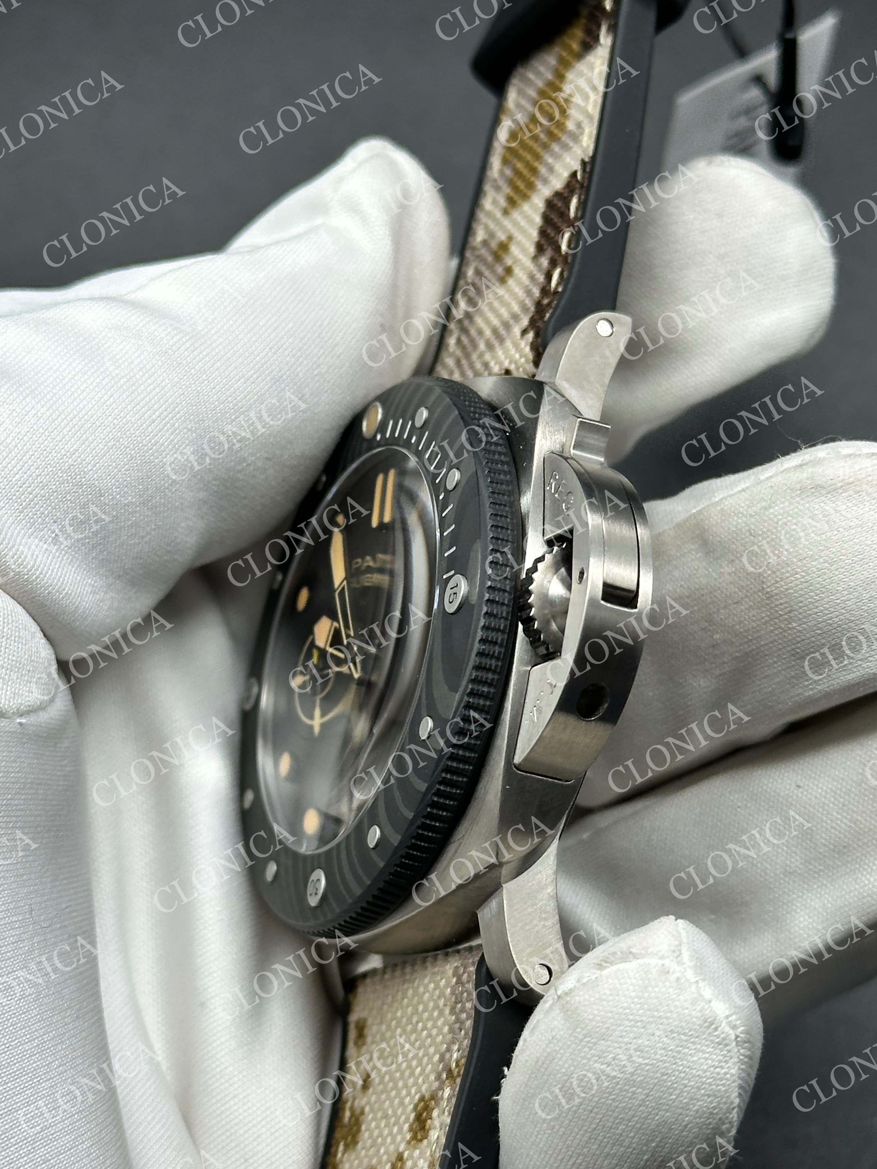 PAM1669 CARBOTECH 47MM OMBRE BLACK DIAL BLUE MARKERS ON CAMOUFLAGE STRAP P.900 CLONE — view 4