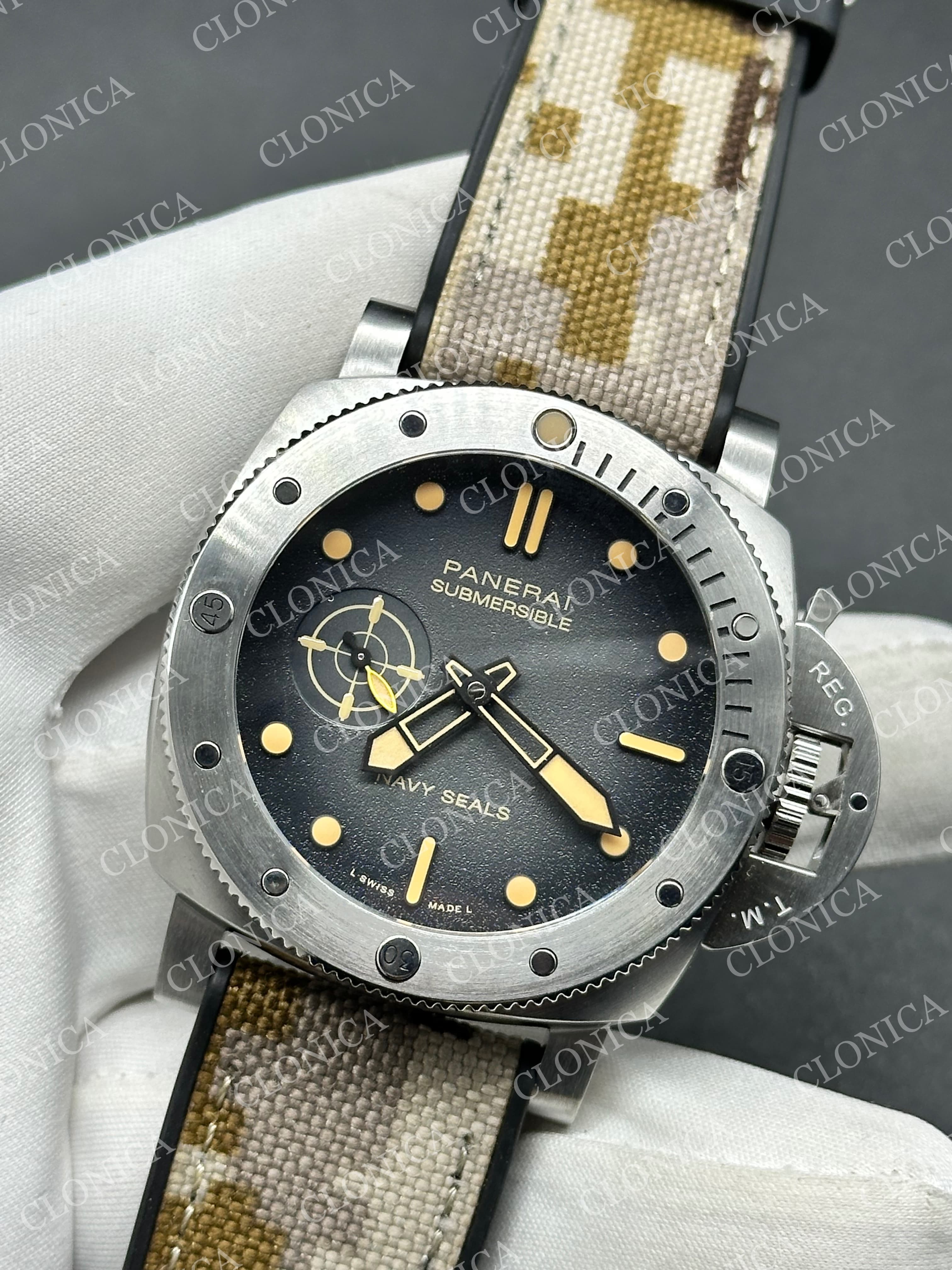 PAM1518 SUBMERSIBLE 44MM 1:1 GRAY OMBRE DIAL ON CAMOUFLAGE STRAP P900 — view 3