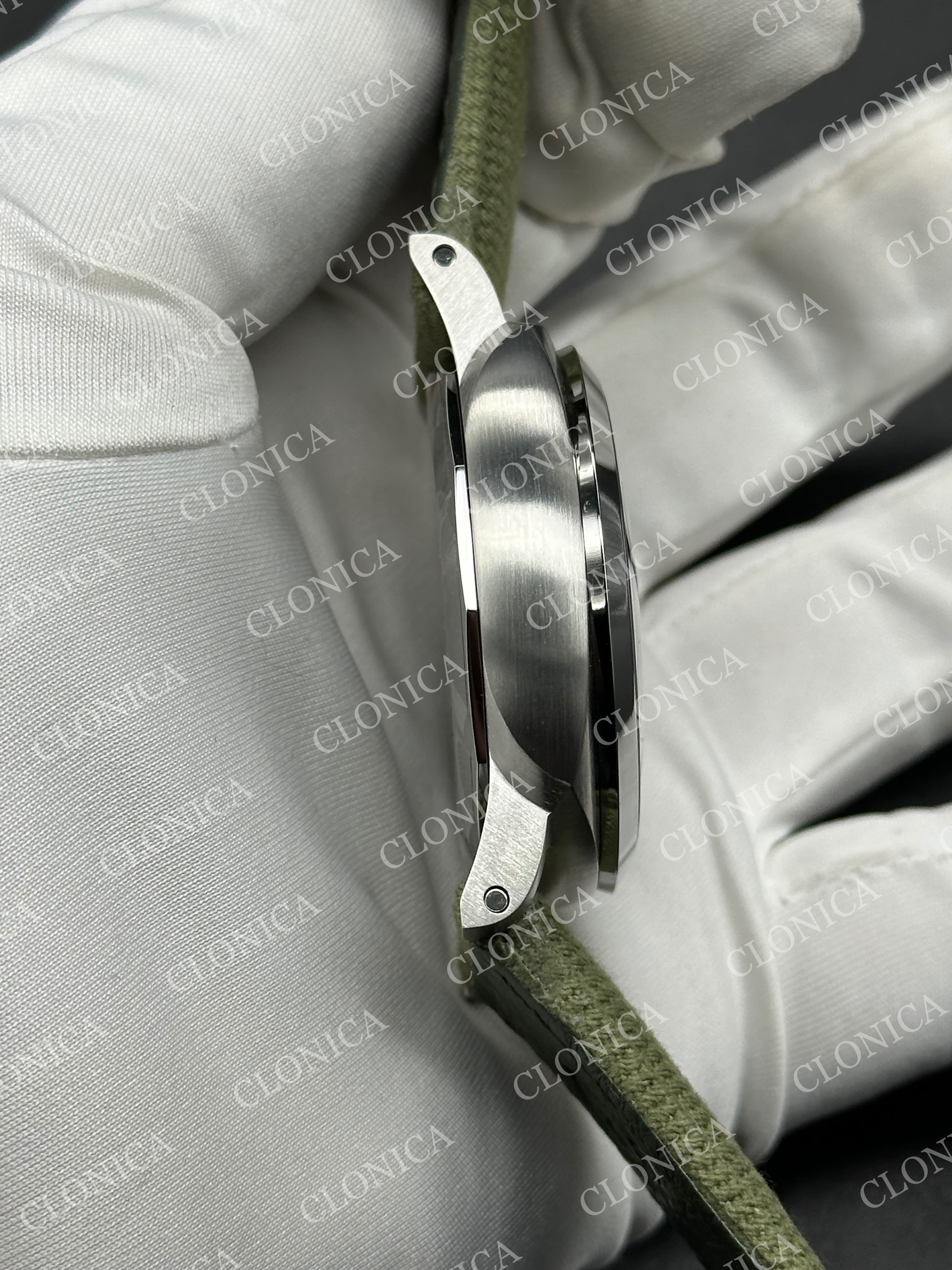 PAM1356 44MM 1:1 GREEN DIAL ON GREEN NYLON STRAP P.9010 SUPER CLONE — view 6