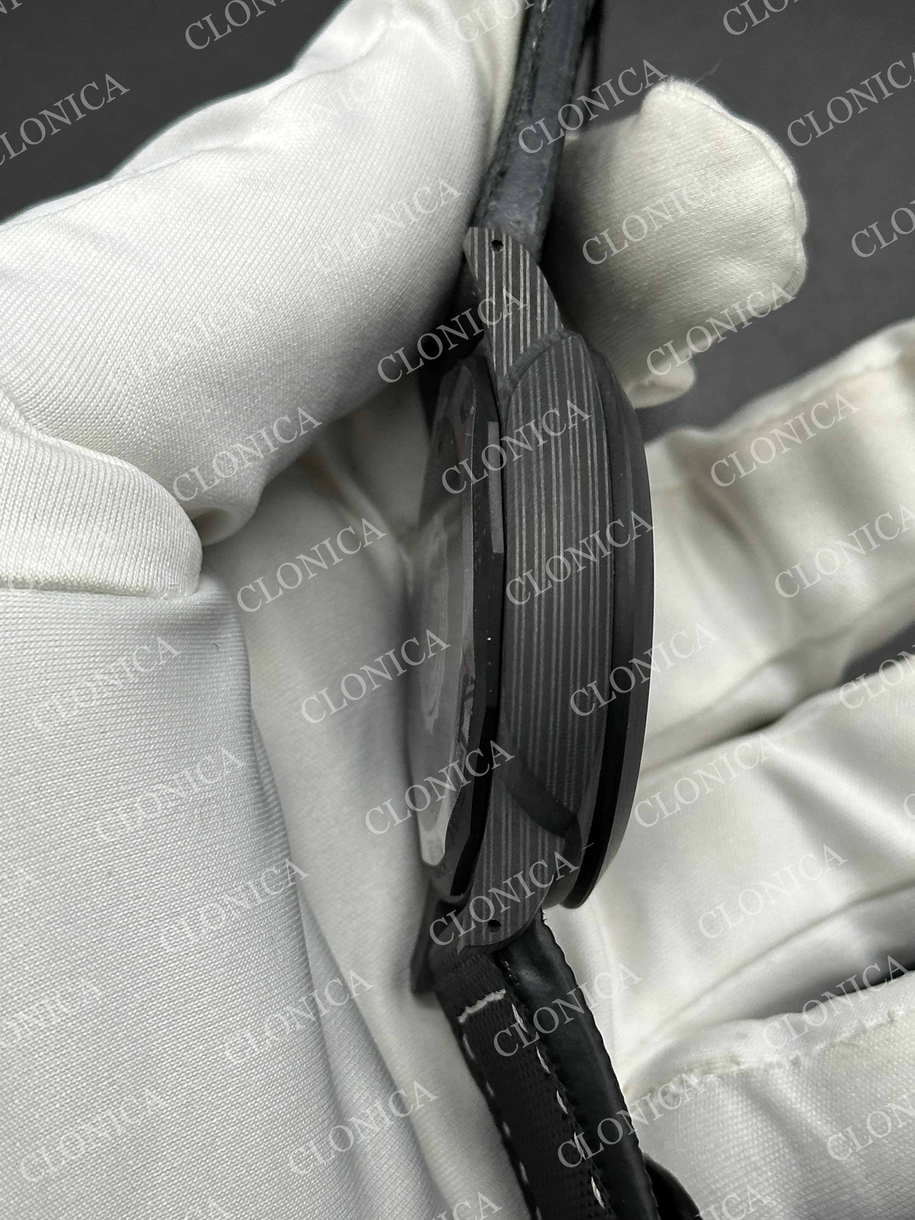PAM1118 CARBOTECH ON BLACK KEVLAR COMPOSITE STRAP P.9010 CLONE — view 6