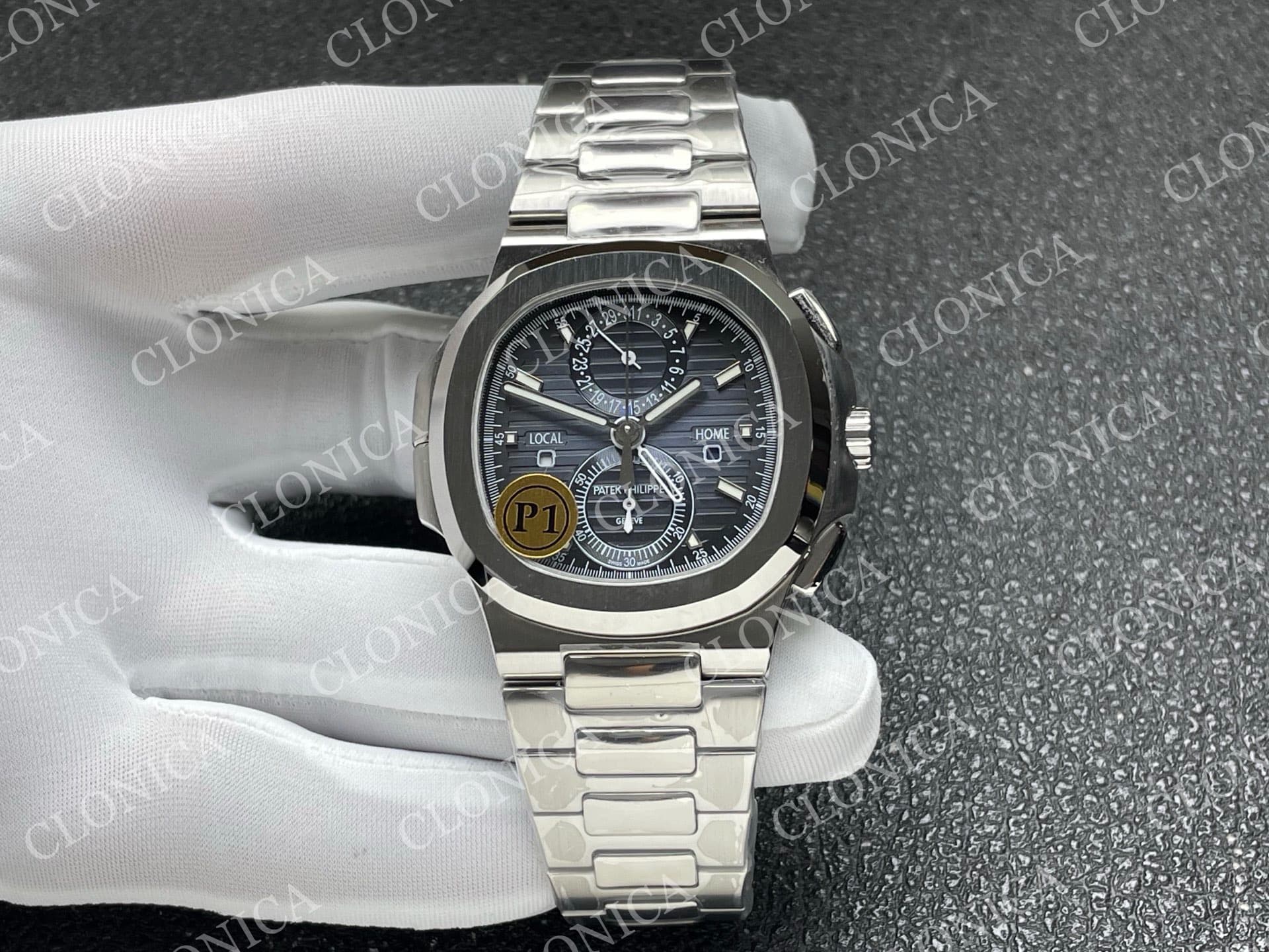 NAUTILUS 5990 SS BLUE DIAL — view 1