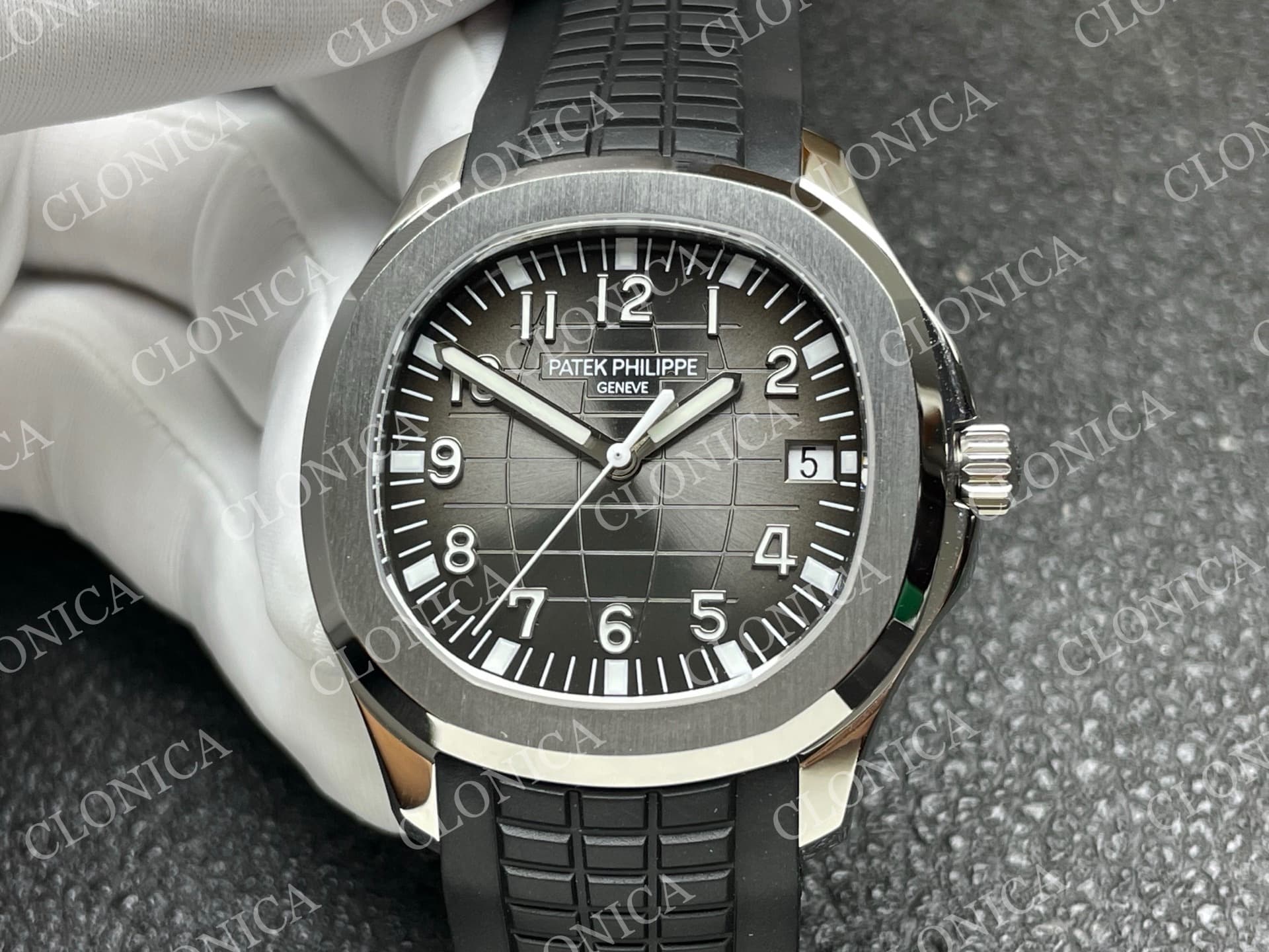 AQUANAUT 5167 SS BLACK DIAL ON BLACK STRAP — view 3