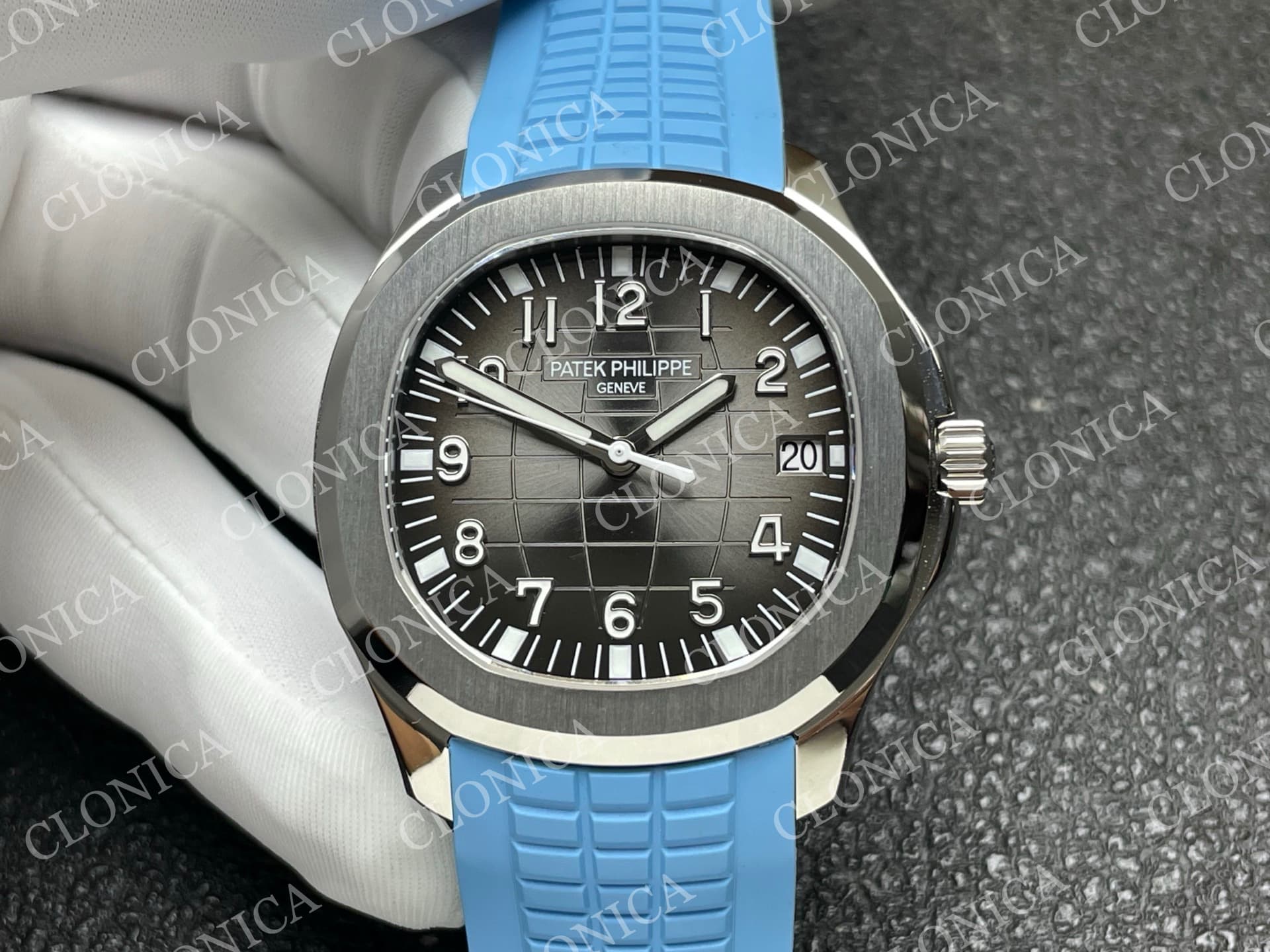 AQUANAUT 5167 SS BLACK DIAL ON BLUE STRAP — view 3